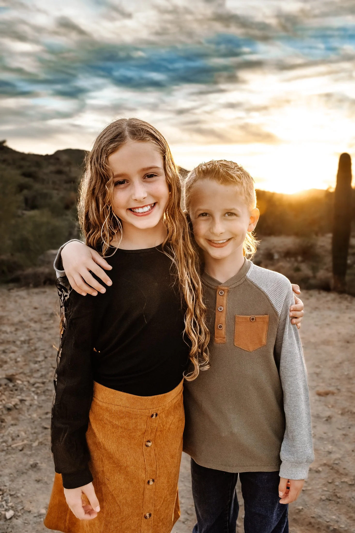 Warpaint-Trail-Ahwatukee-AZ-Sunset-Family-Photoshoot-7.jpg