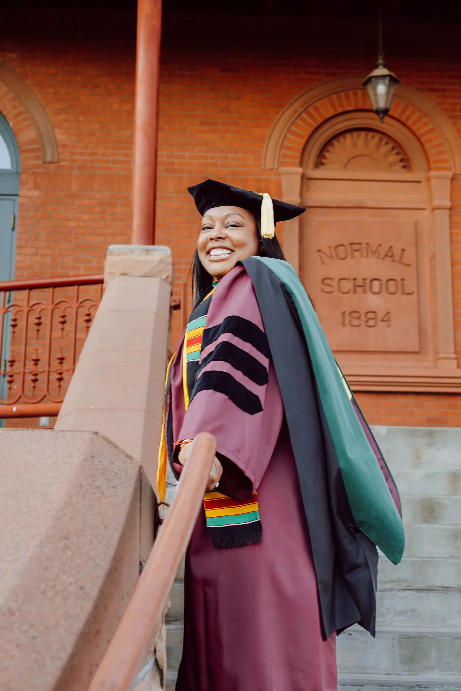 ASU-Sunrise-Graduate-Senior-Photo-Shoot-Tempe-AZ-19.jpg