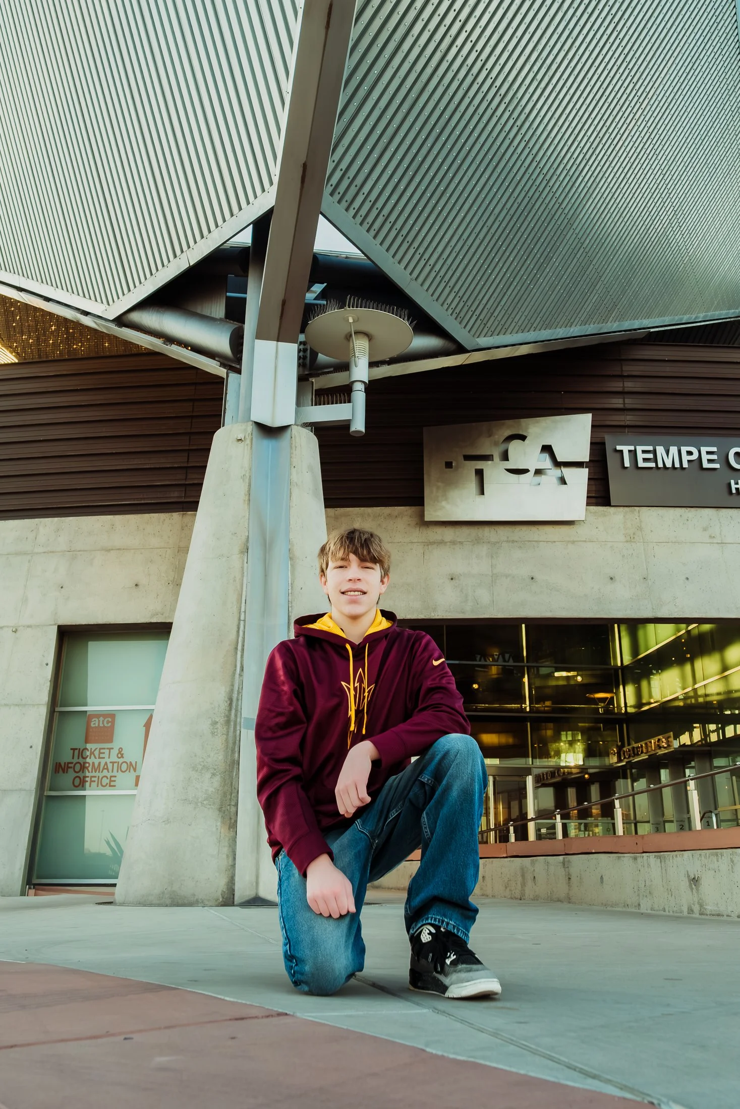 Tempe-Arizona-Sunrise-Senior-Photo-Shoot-35.jpg