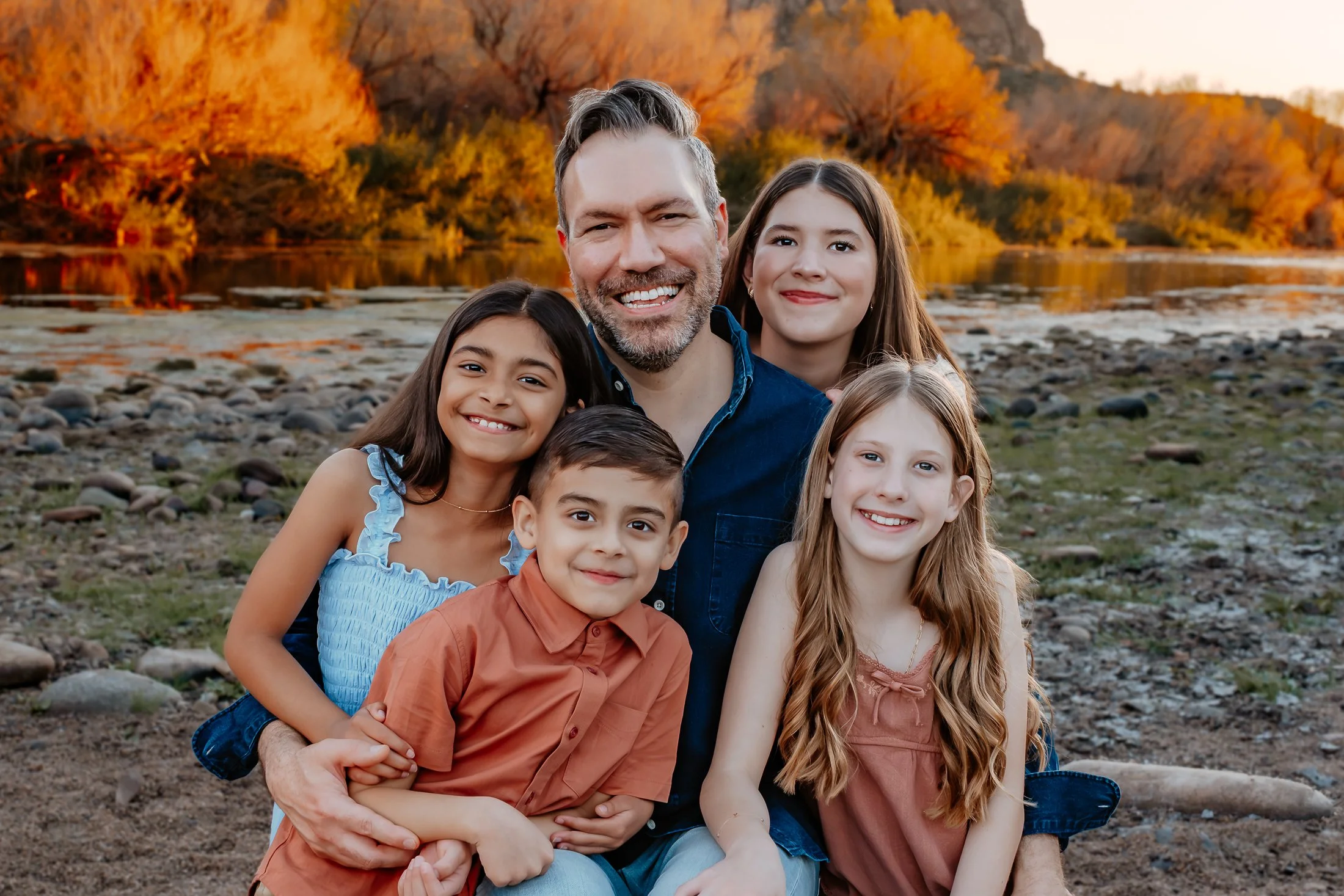 Salt-River-Mesa-AZ-Sunset-Extended-Family-Photo-Session-59.jpg