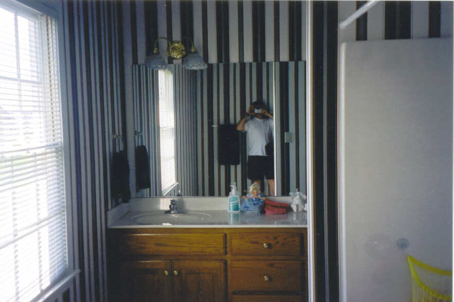 Main bathroom(1).jpeg