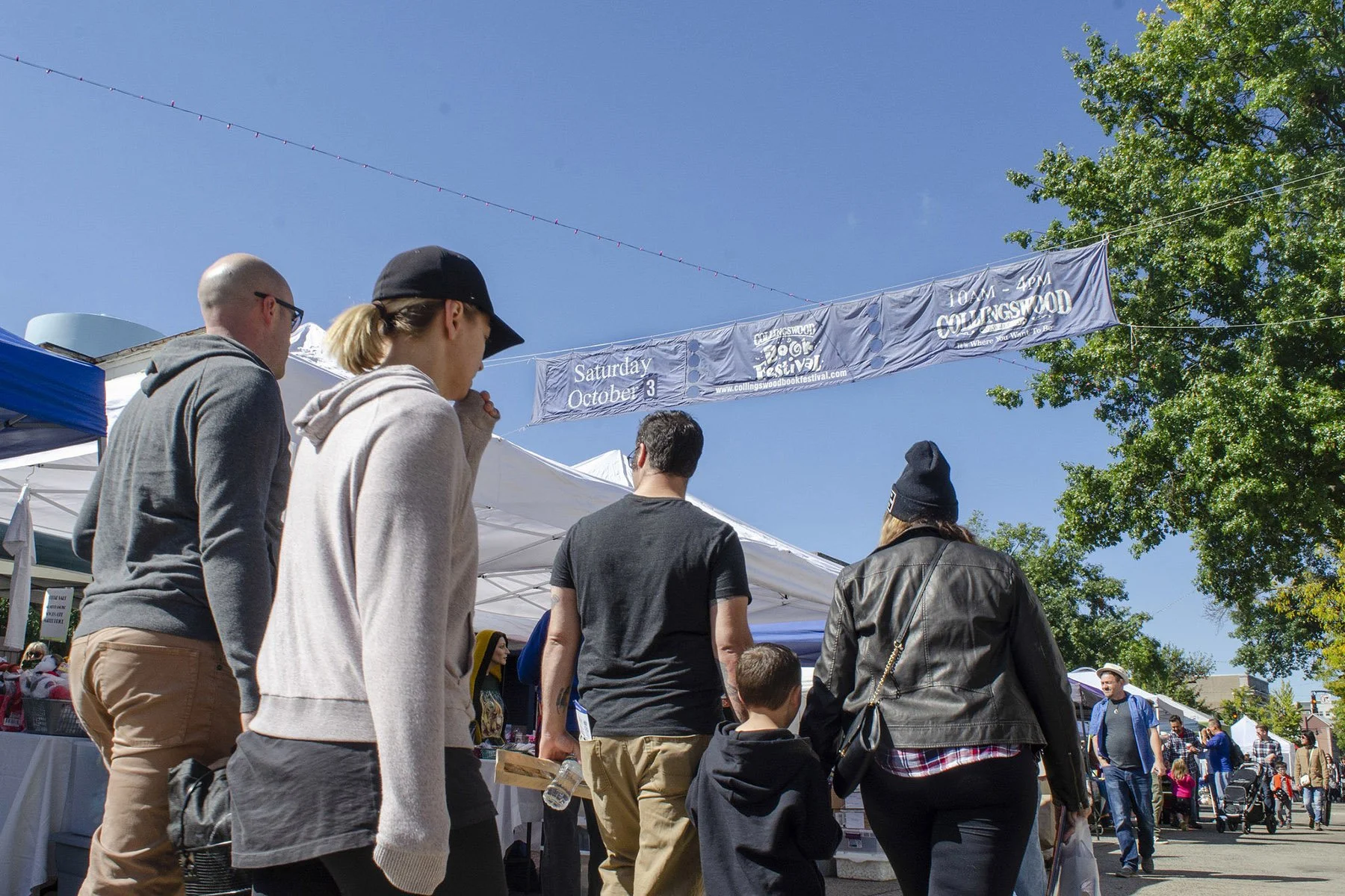 BF crowd under banner - Oct. 3 - 800px.jpg