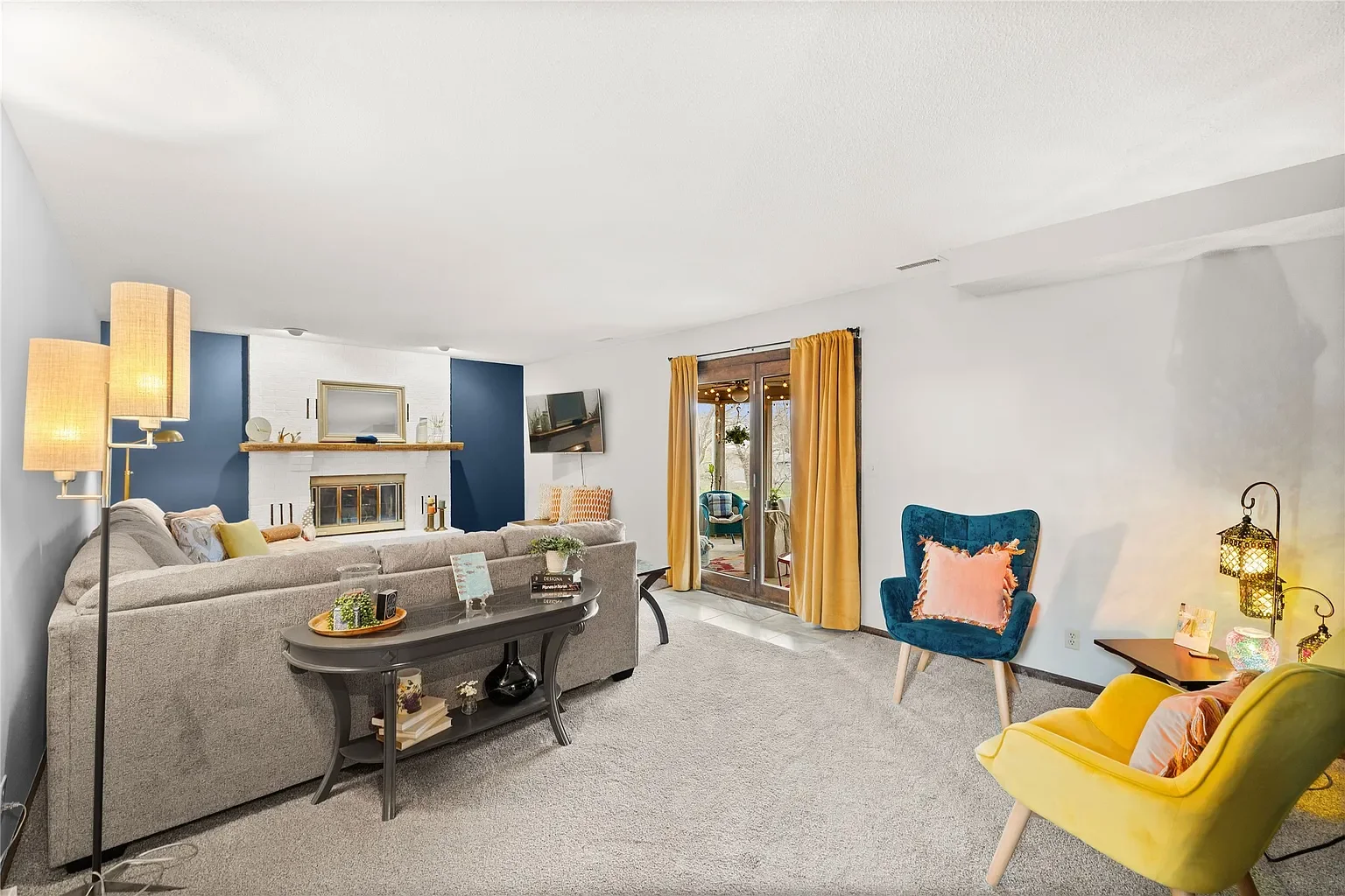 8 - Living Room 2.webp