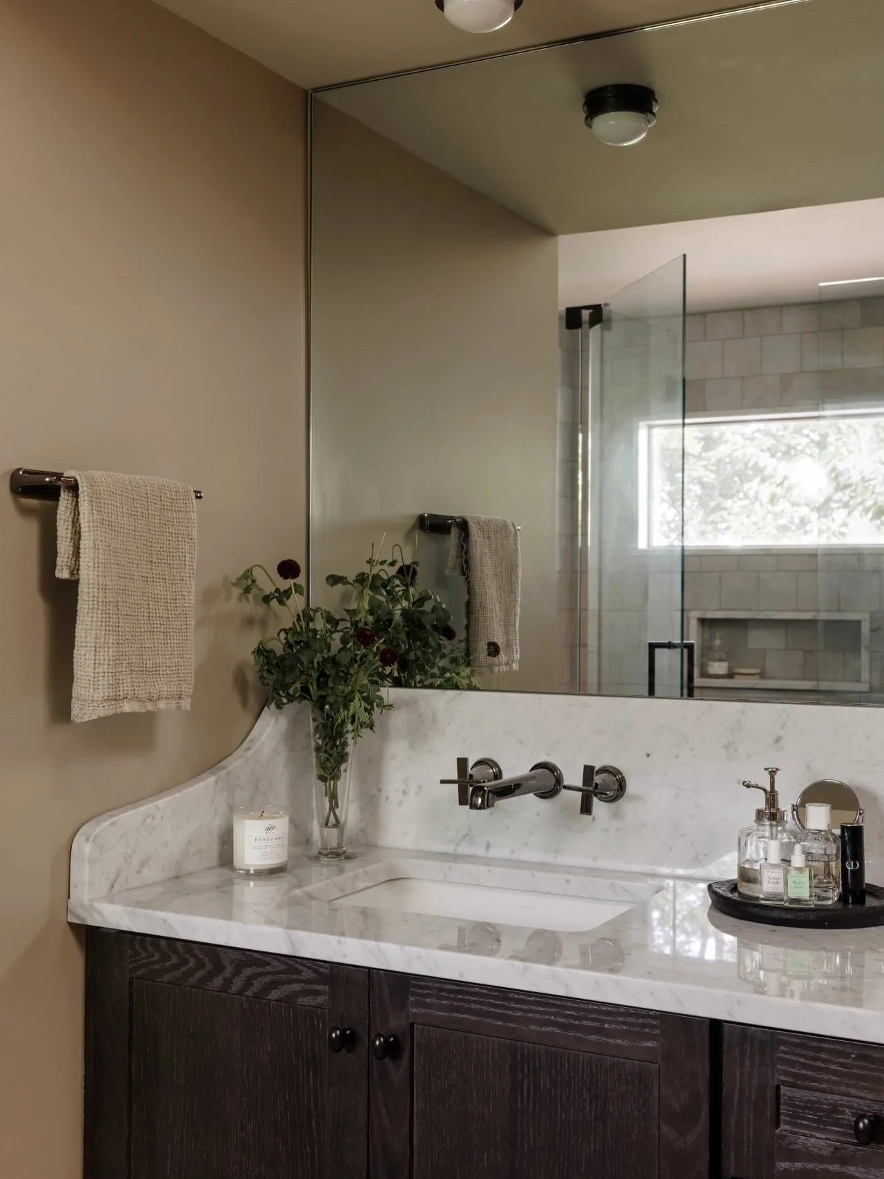 A little before &amp; after for ya on this Monday morning 🖤

📸: @lincolnbarbour