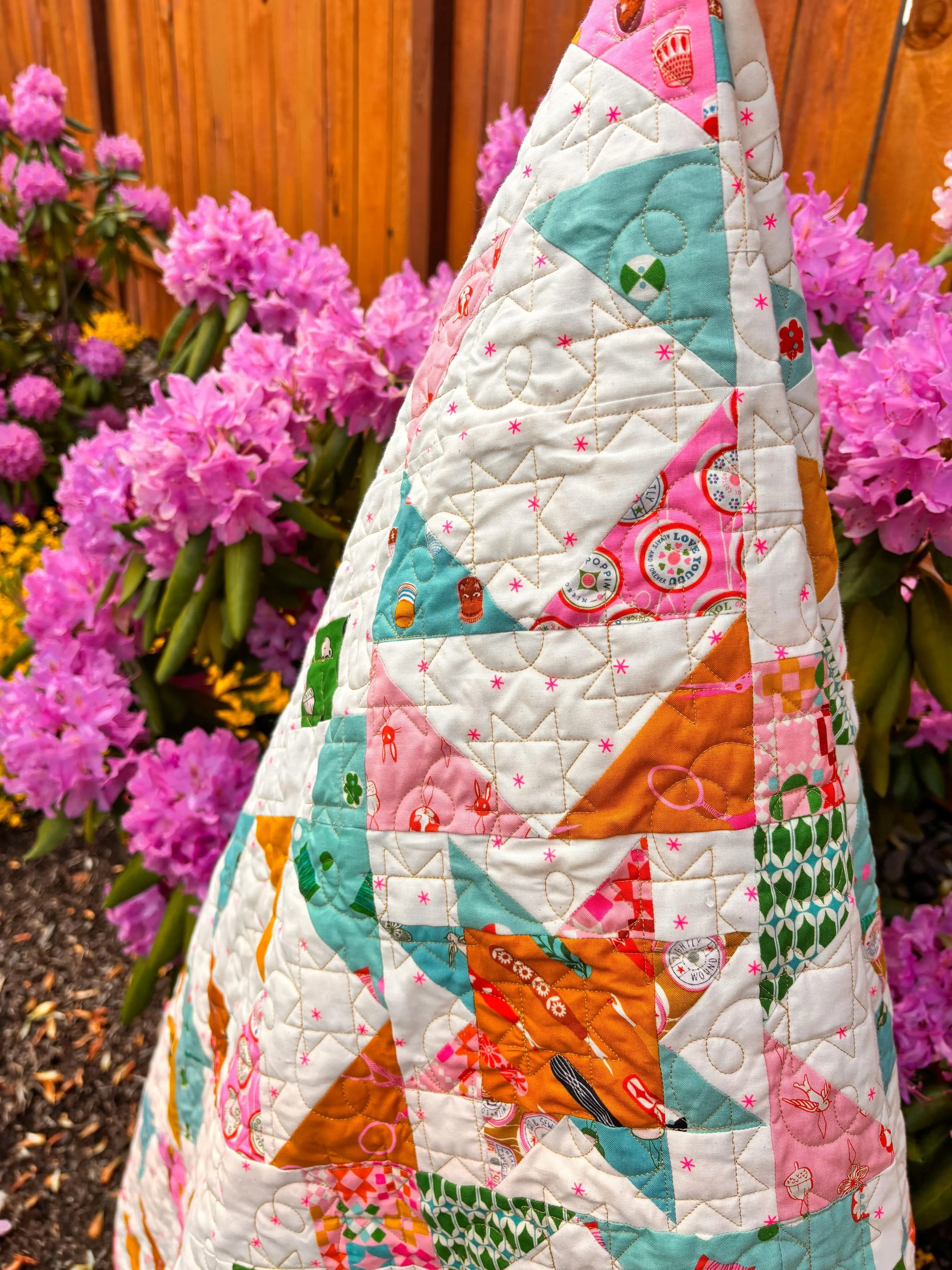shine so bright a fat quarter friendly quilt pattern.
