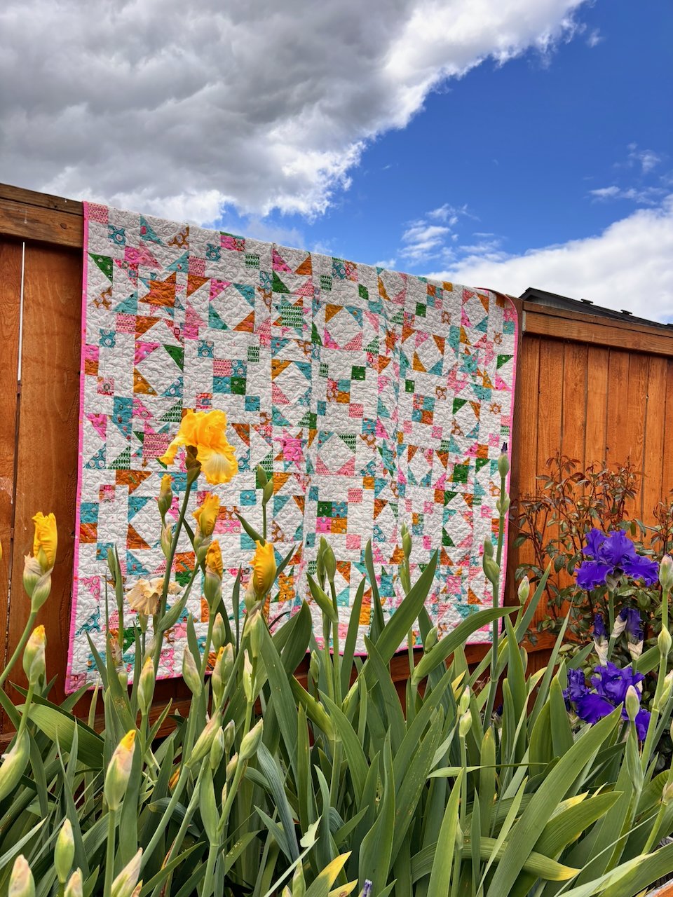 Shine So Bright Quilt Pattern by Allison Ramsing - Ruby Star Soceity Trinketry - Ruby Star Society 1-800 Notion - Fat Quarter Pattern - 6 Fat Quarter Pattern - 9 Fat Quarter Pattern - 12 Fat Quarter Pattern - 16 Fat Quarter Pattern - Sawtooth Star