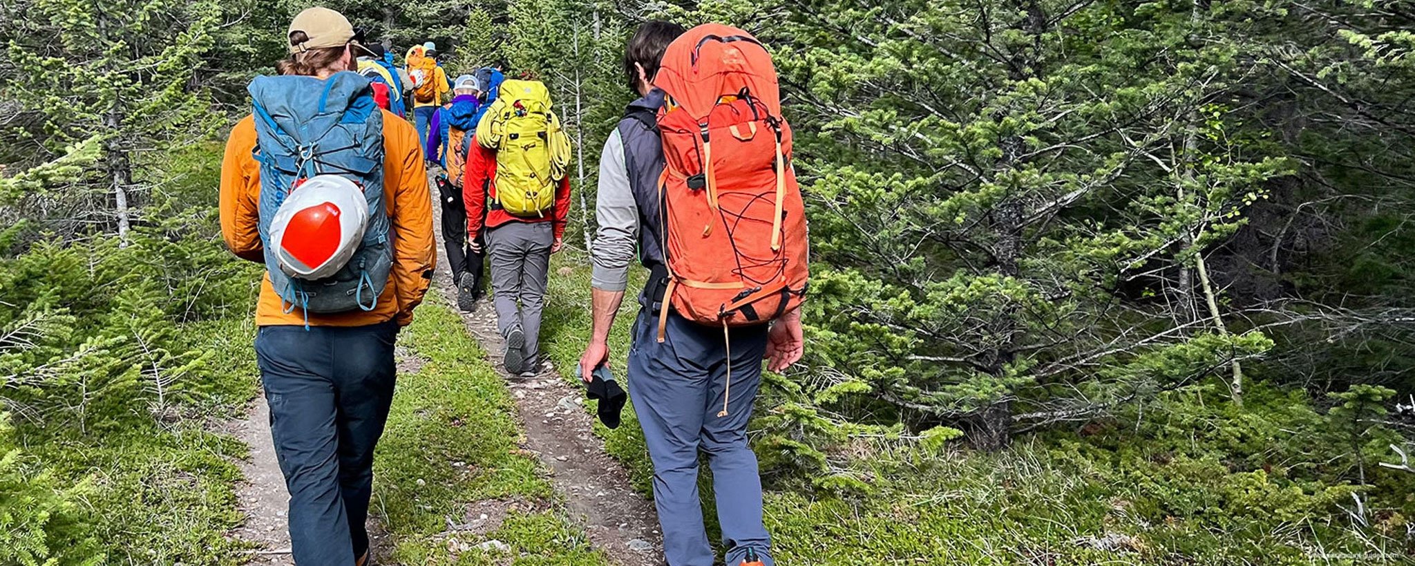 “GroupOutdoorActivitieswithParamountGuides"