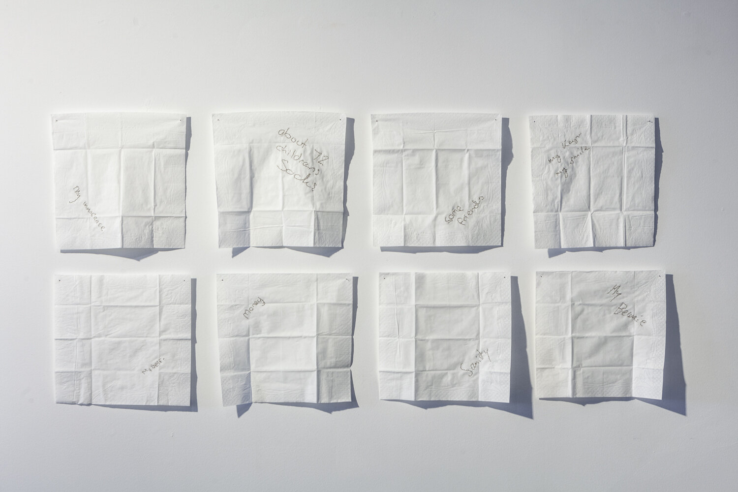 Niomi Sands, remember the last time , 2019, sticky note, ink, cotton , tissue and pins (installation detail Grey Street Gallery QCA) Courtesy of the artist. Photographer Andrew Willis