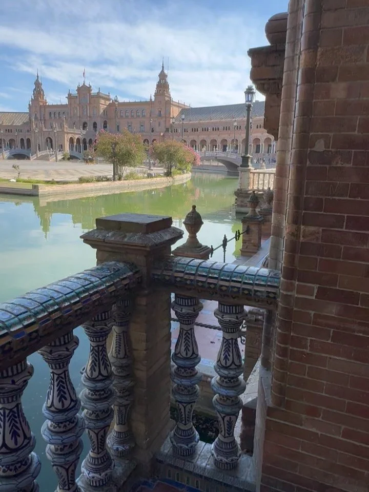 2nd and last honeymoon dump ft. spain portugal italy &amp; always very full Flavio