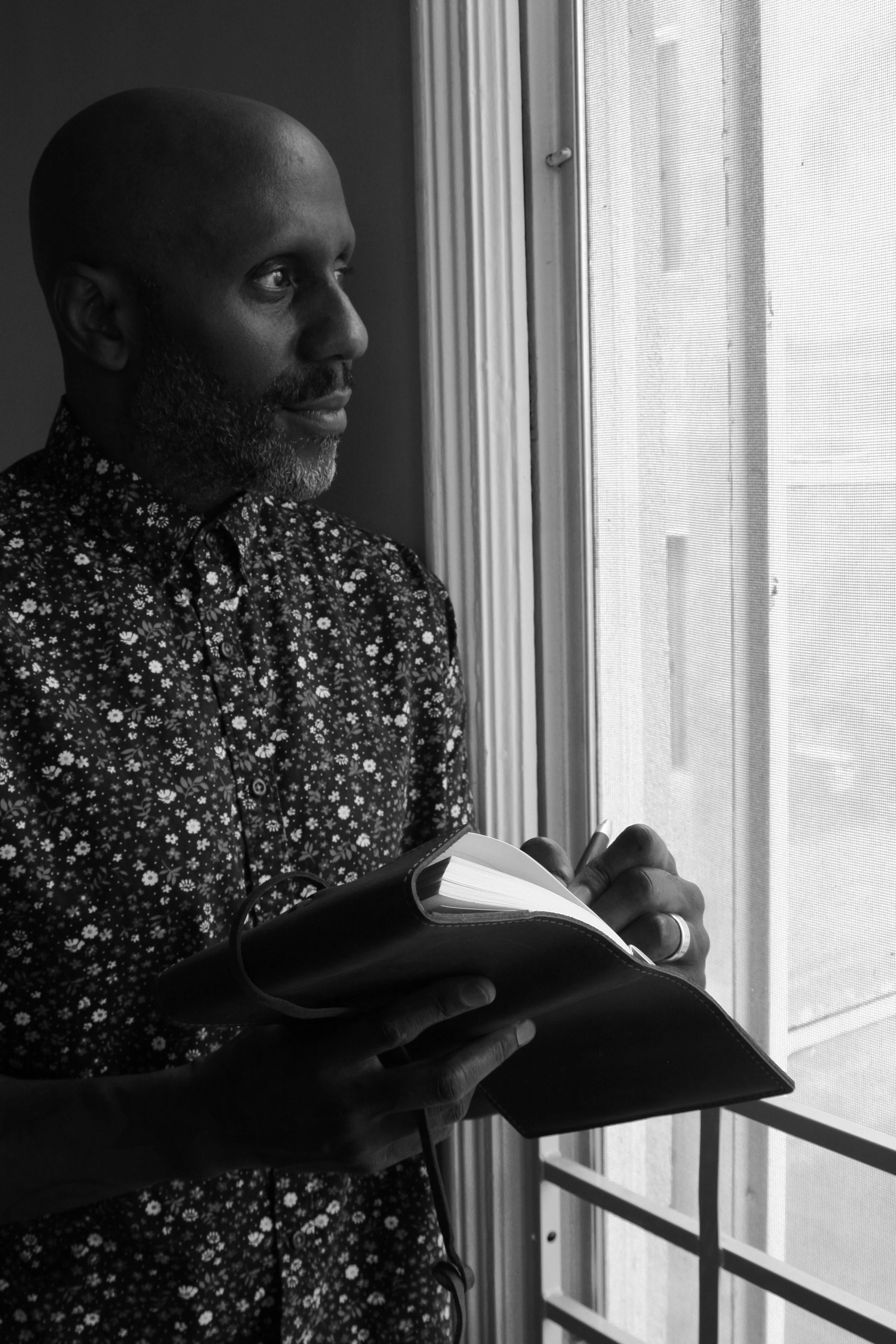 Shawn Antonio, leadership speaker, executive coach, and creator of The Live Out Loud Method™.