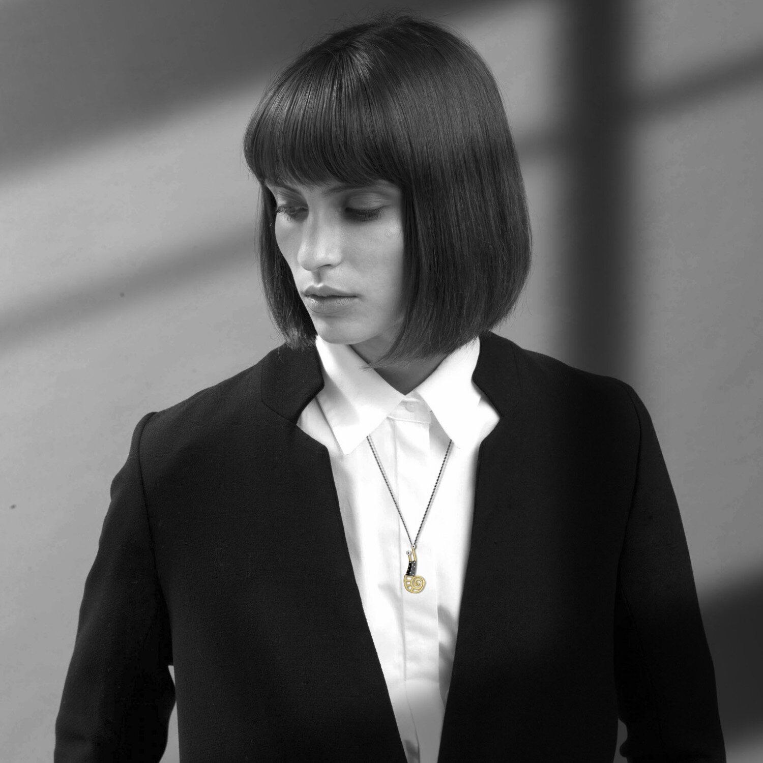 M-429 WOMAN .jpg