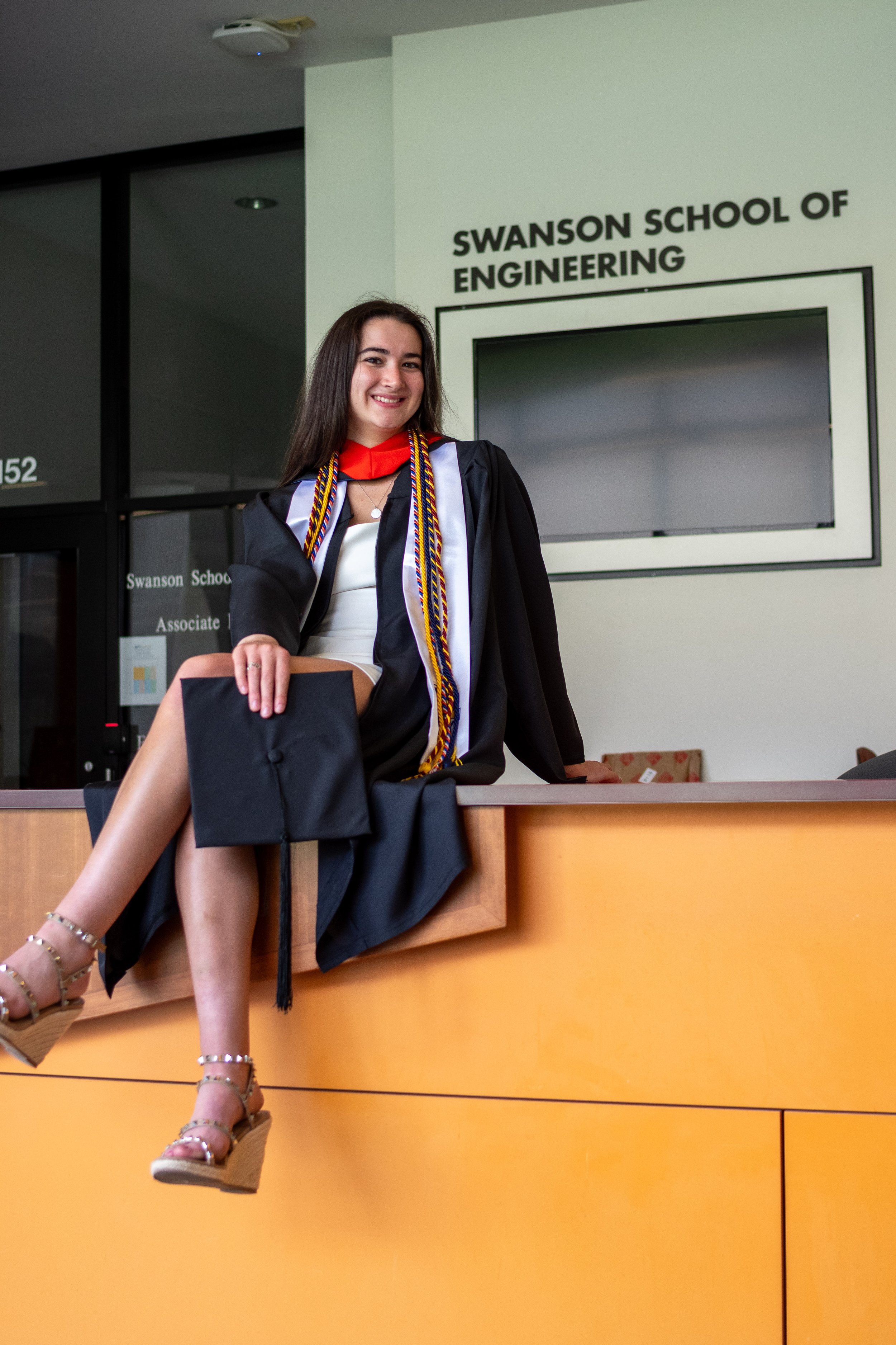 HL-grad-photos-4.jpg