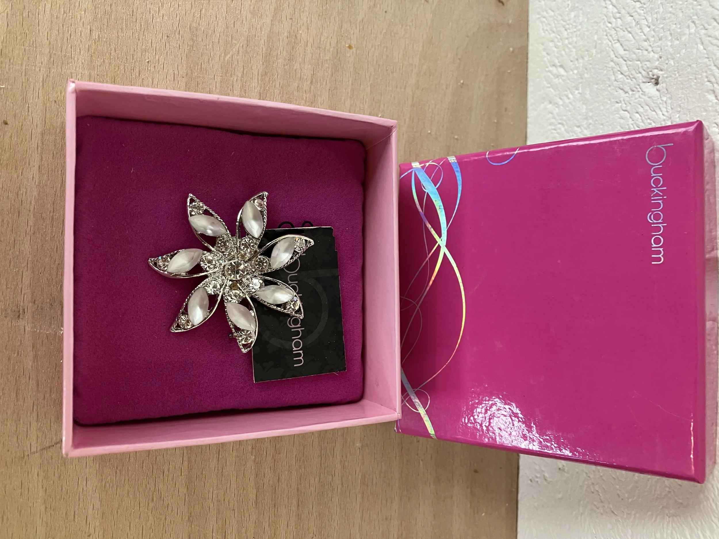 Buckingham Boxed Silver Metal Flower Shaped Brooch