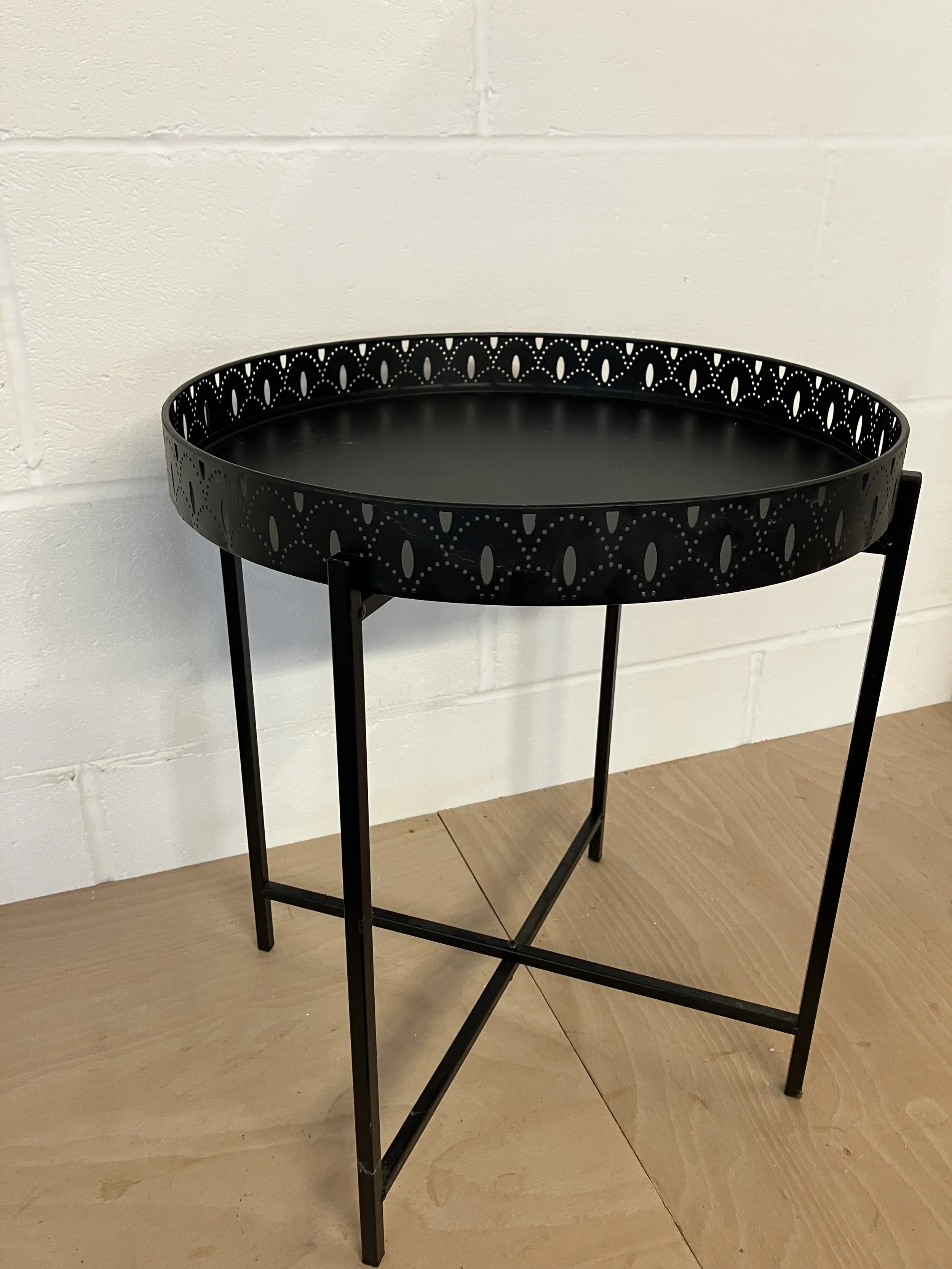 Small Black Metal Side Table with Round Top