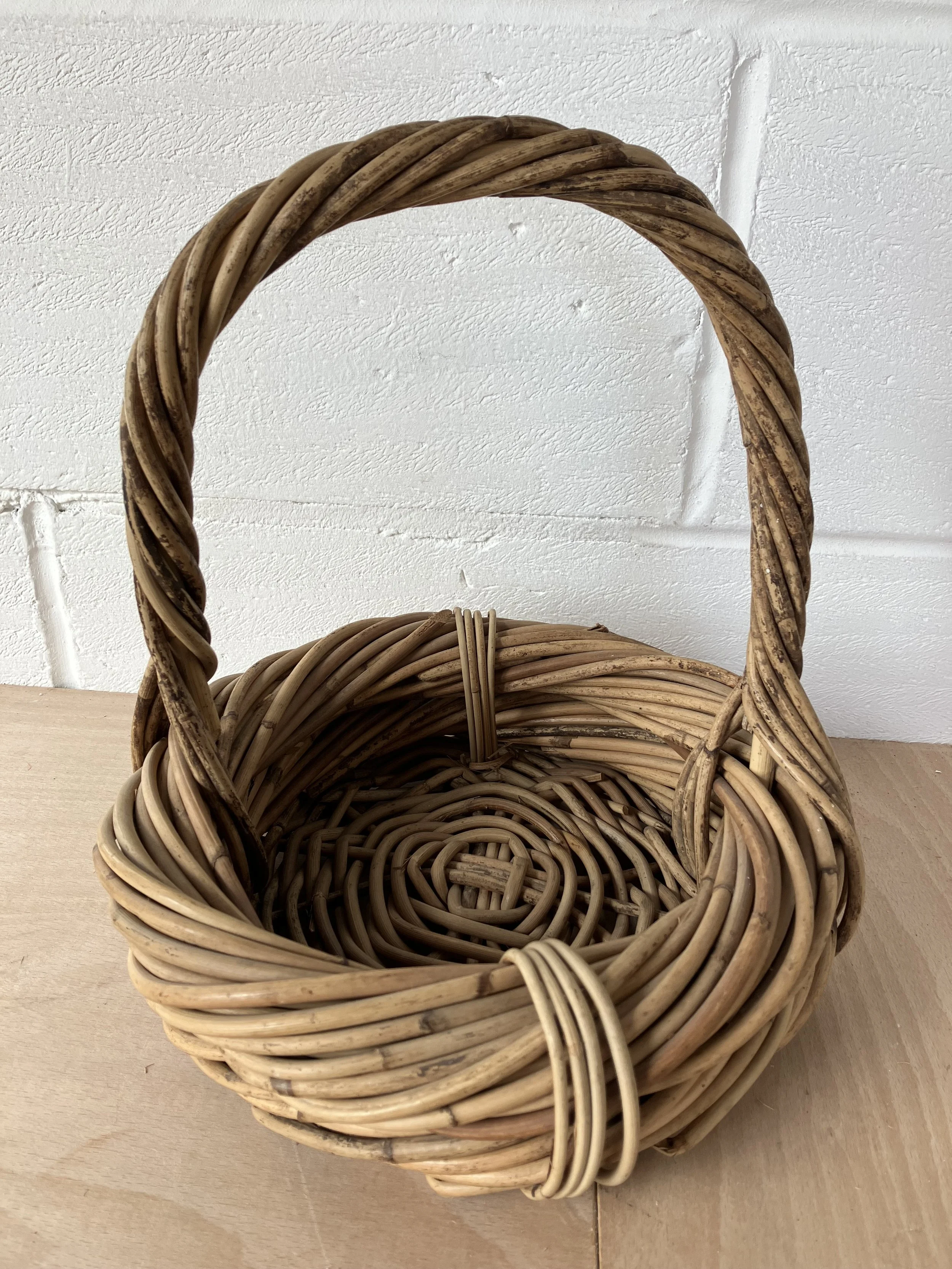 Small Round Woven Wicker Basket with Handle