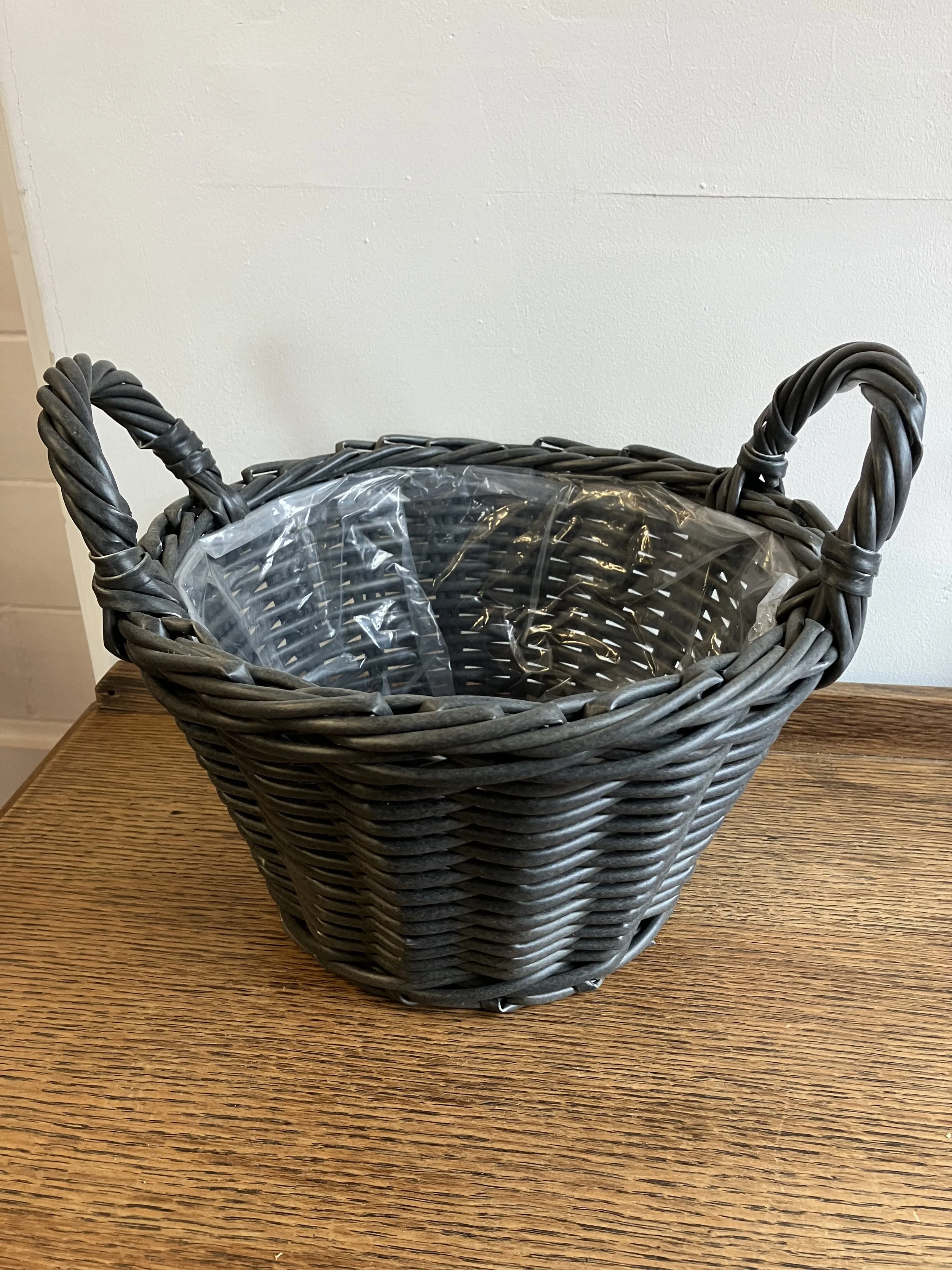 Grey Woven Wicker Planter Basket with Plastic Liner and Handles