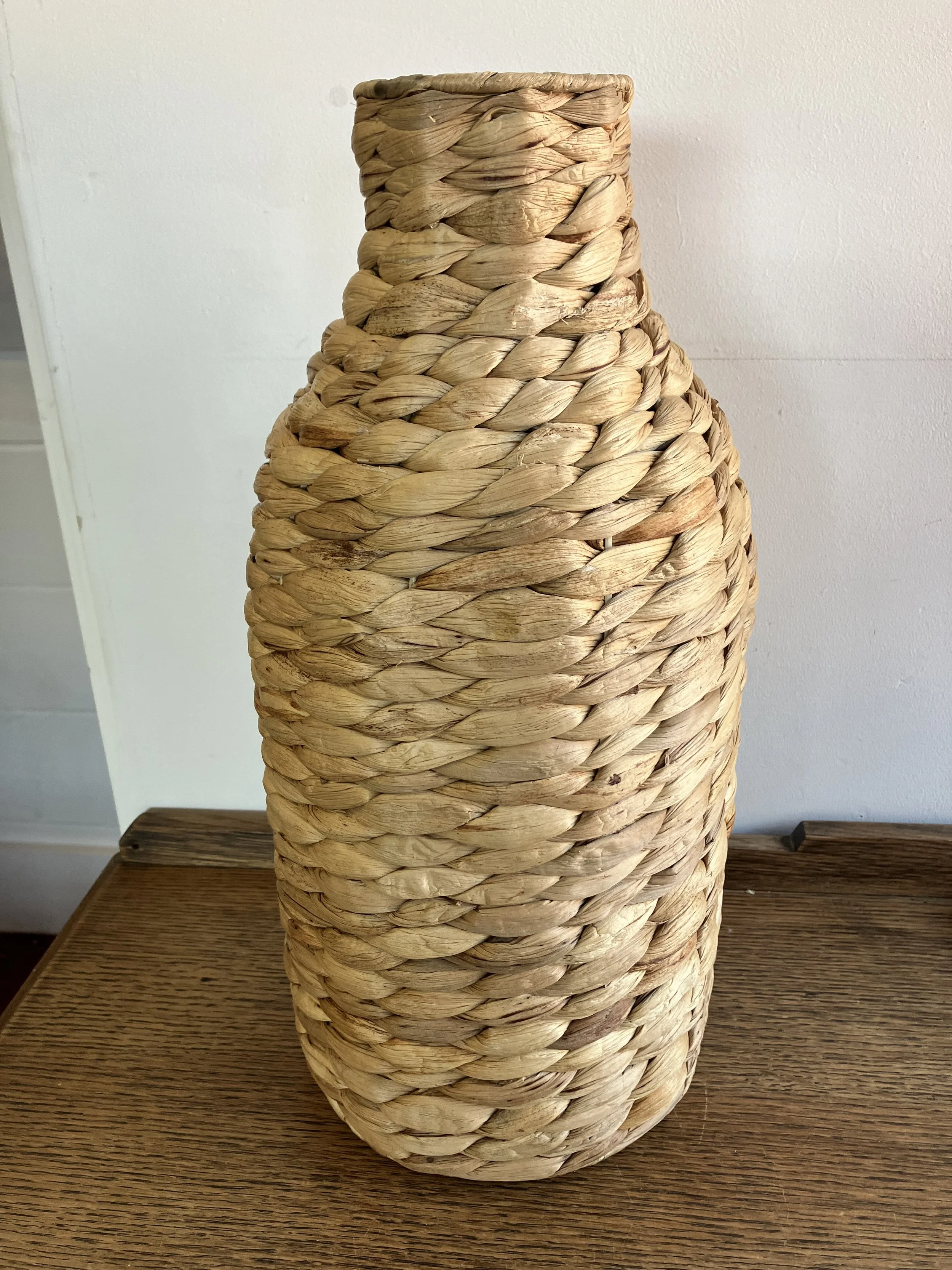 Bottle Shaped Table Top Woven Water Hyacinth Vase