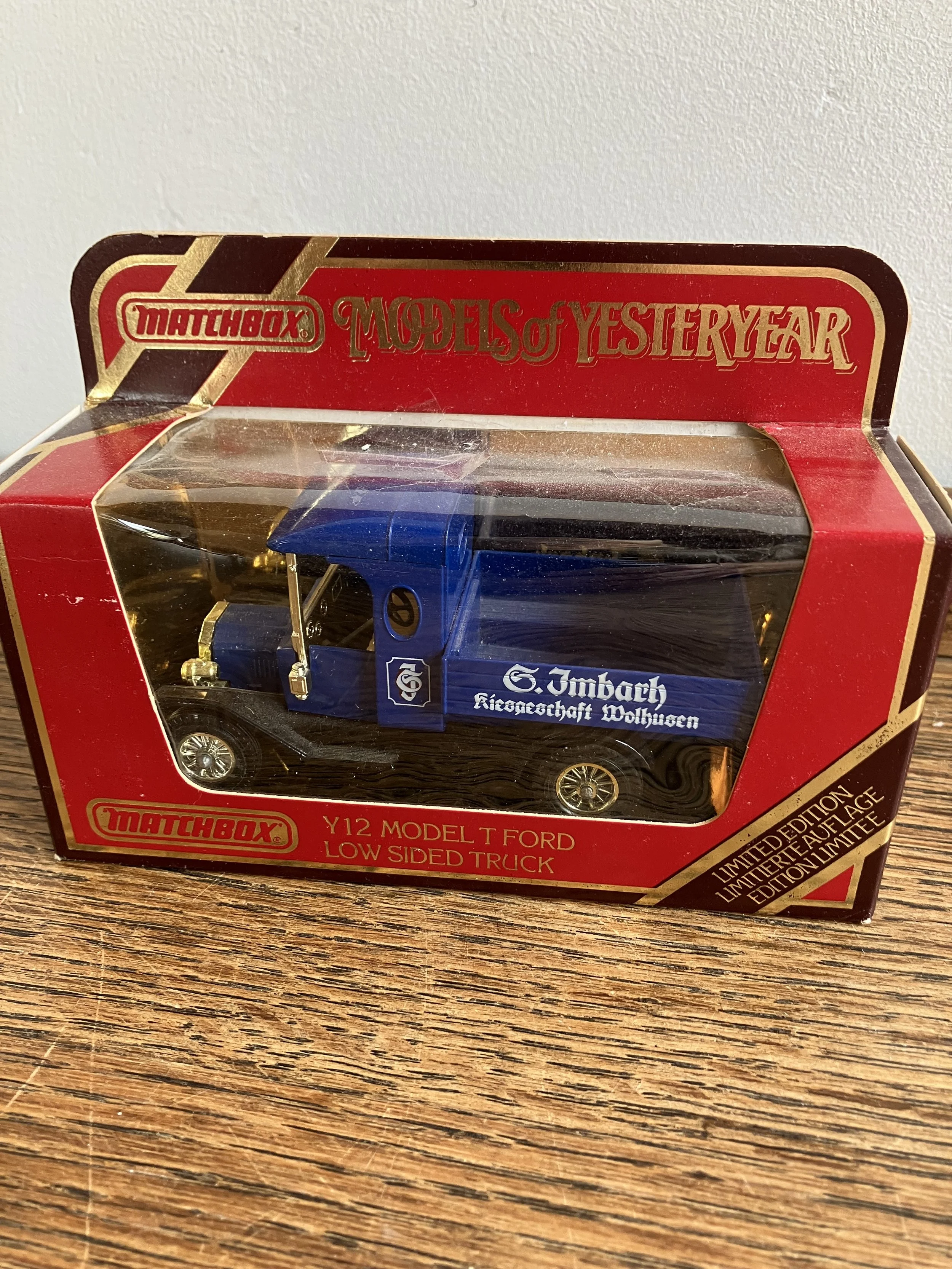 Matchbox Models of Yesteryear Model T Ford Low Sided Truck
