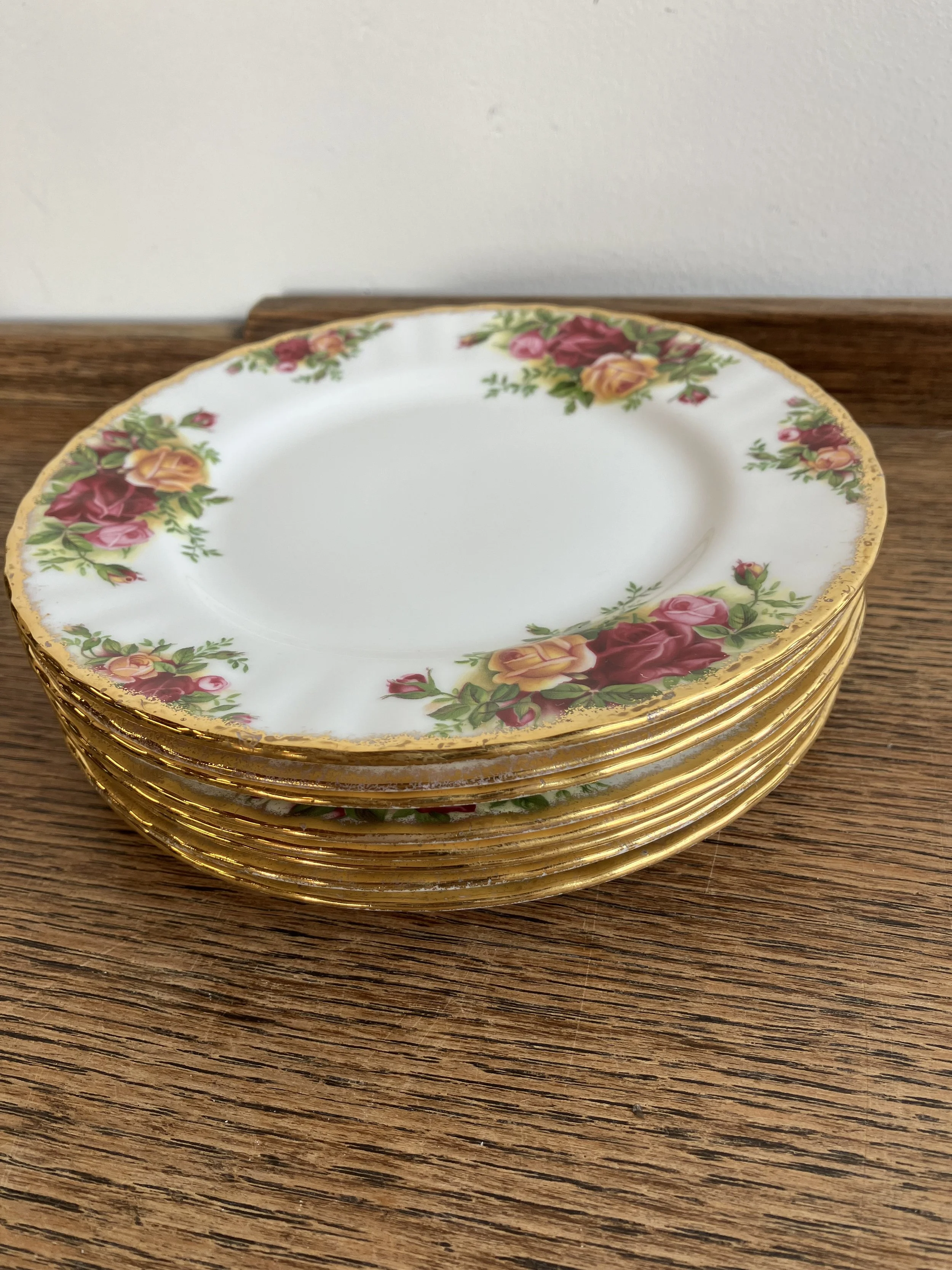 Royal Albert Old Country Roses Set of Eight Sandwich Plates