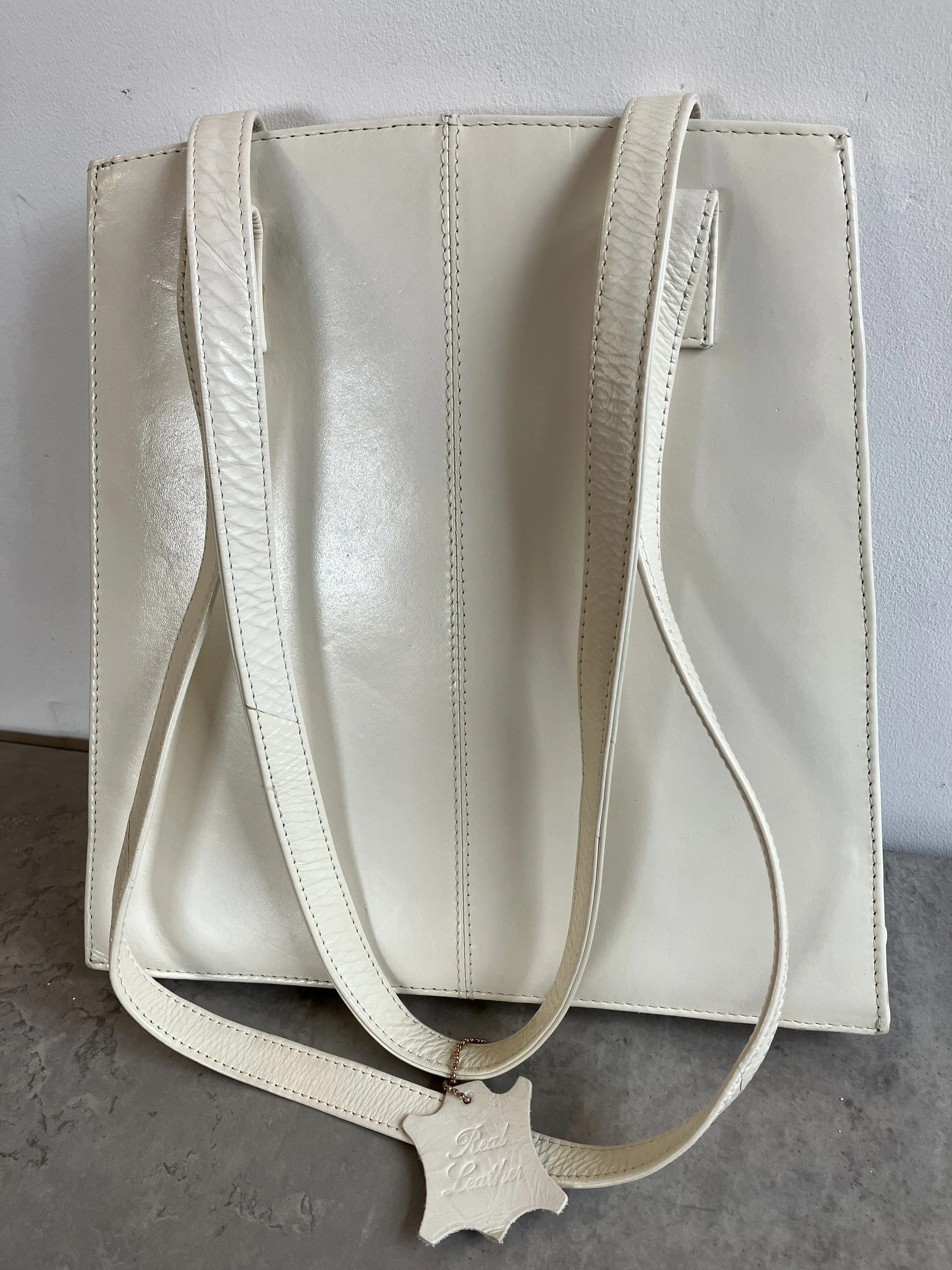 Cream Leather Twin Handle Shoulder Bag
