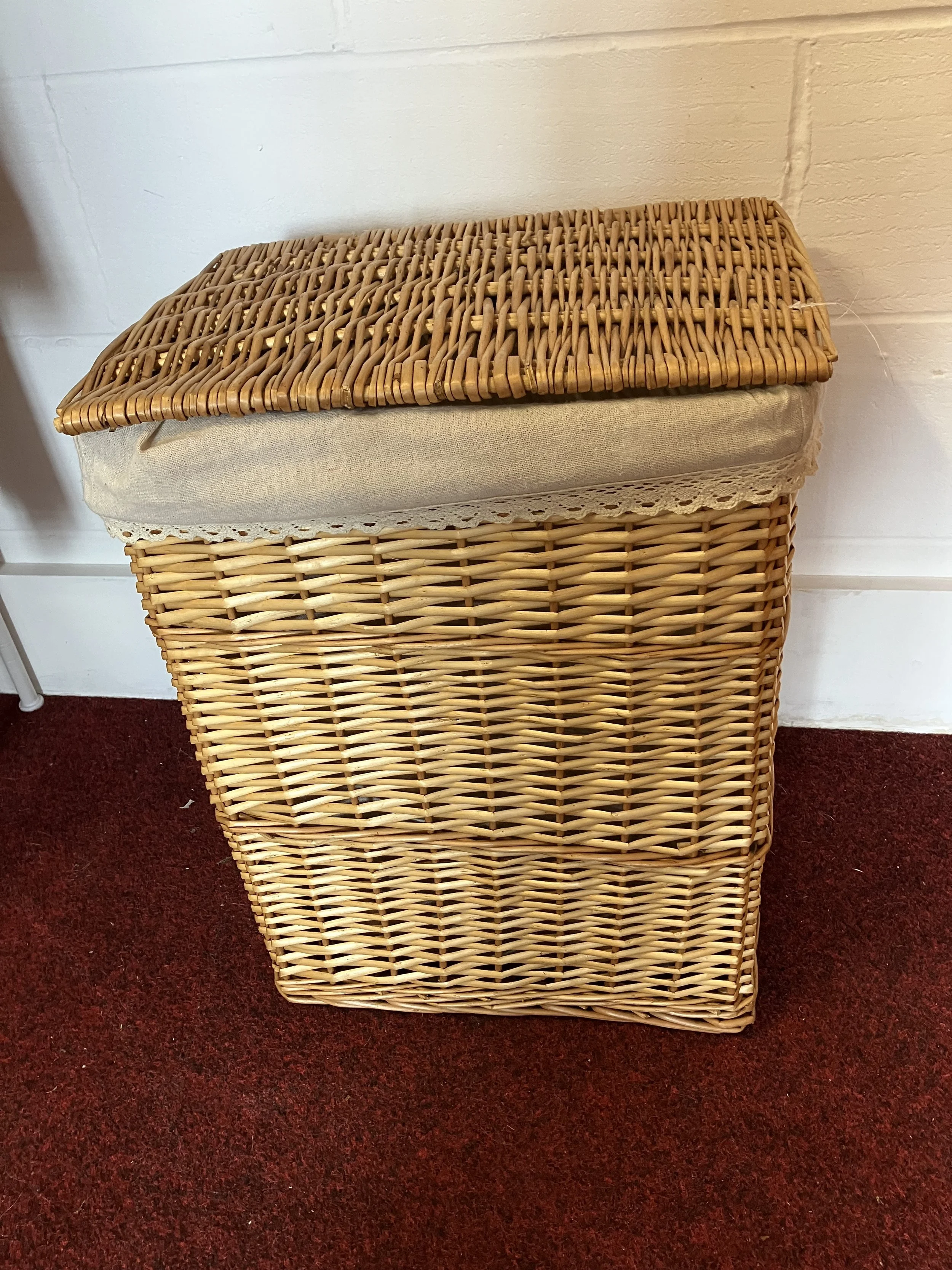 Rectangle Woven Wicker Laundry Basket with Liner