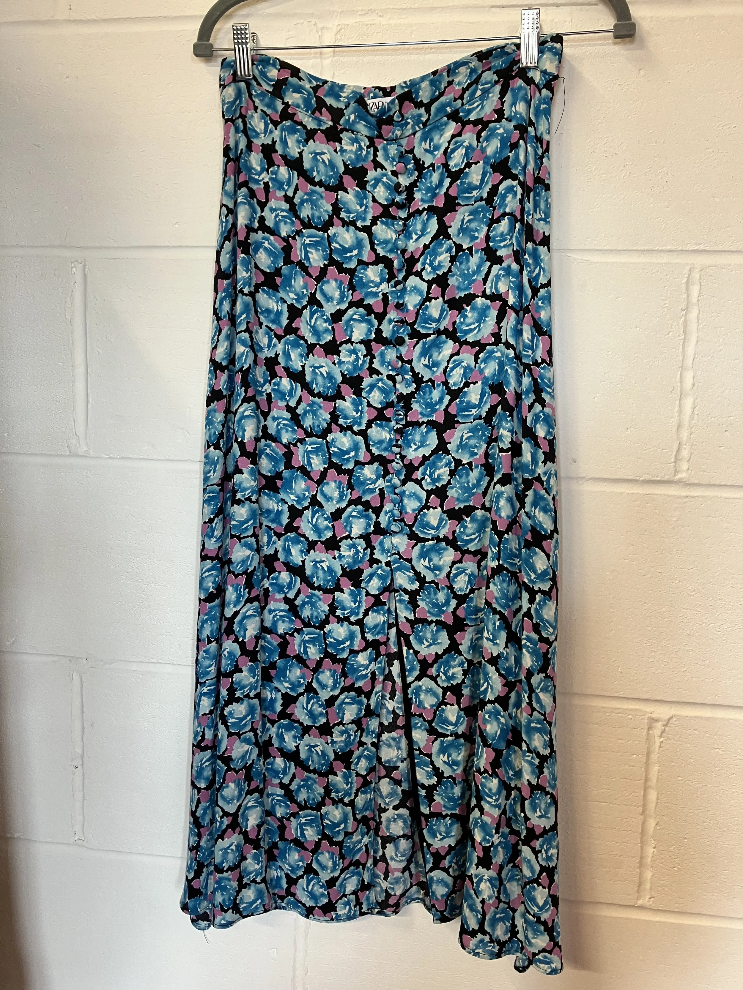 Multicoloured Floral Patterned Skirt with Front Split by Zara