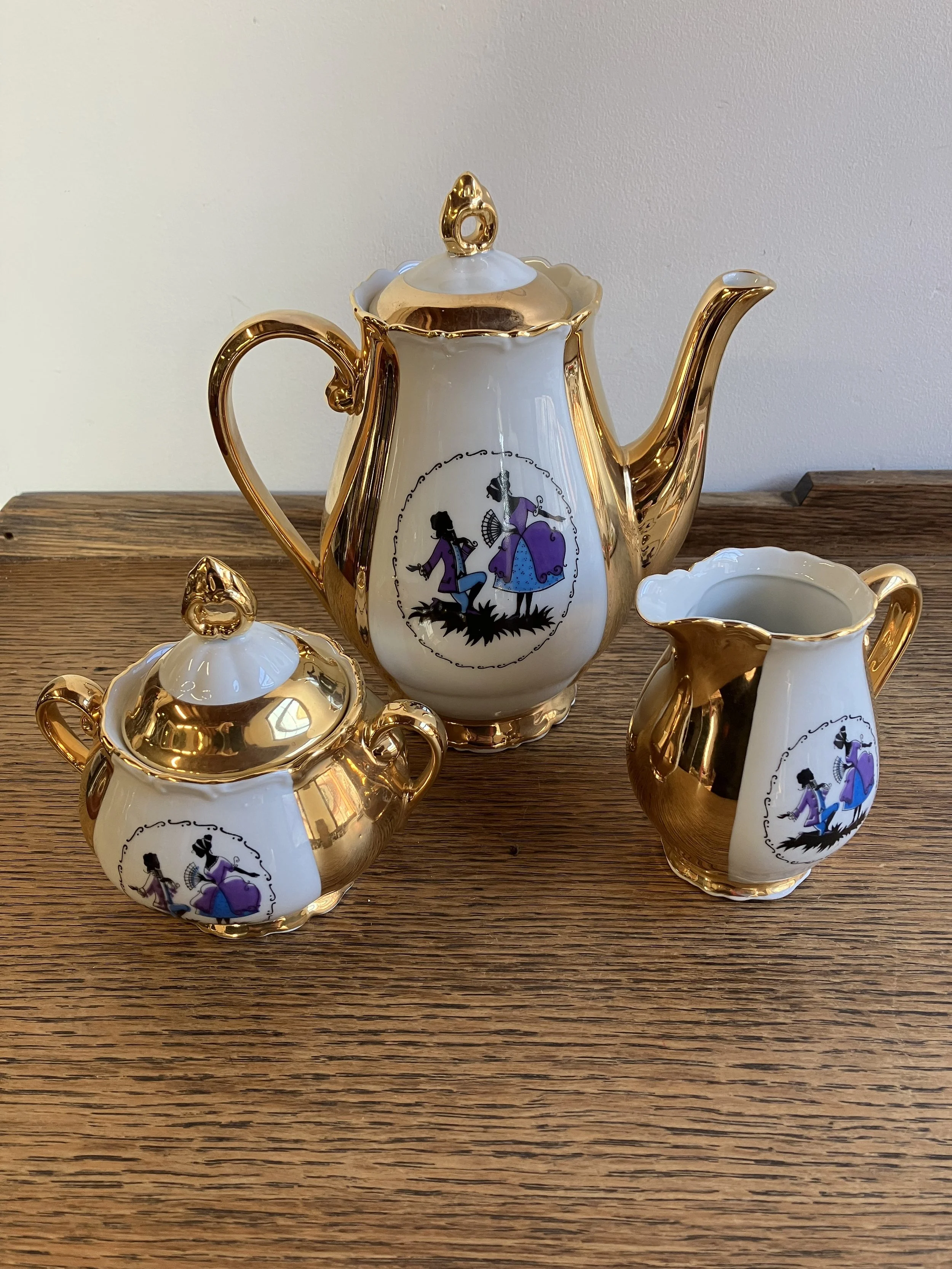 Karlovsky Czech Porcelain Tea Set with 22 Carat Gold Plating