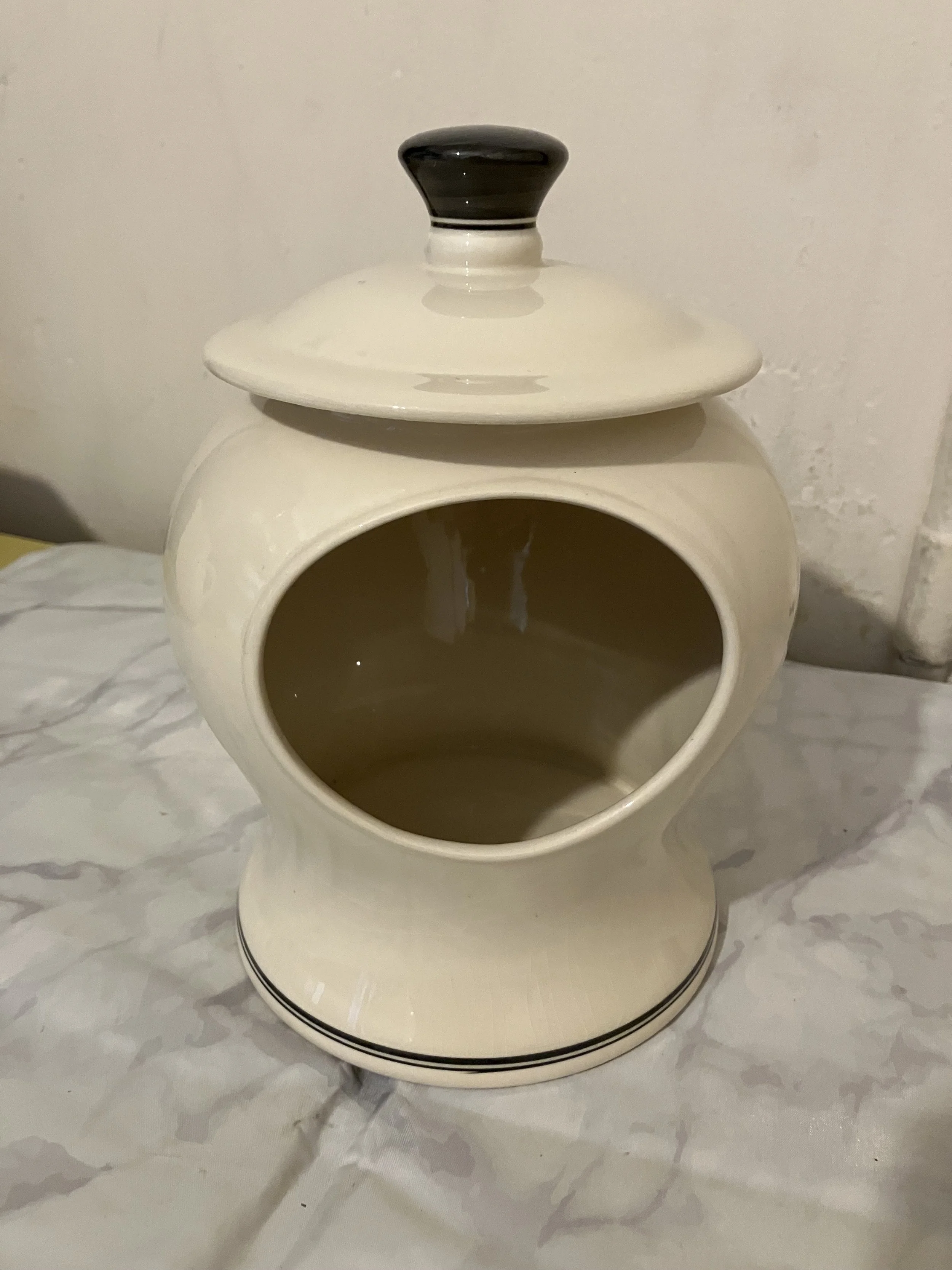 Large Cream and Black 1930s Salt Pig with Lid by Ditto