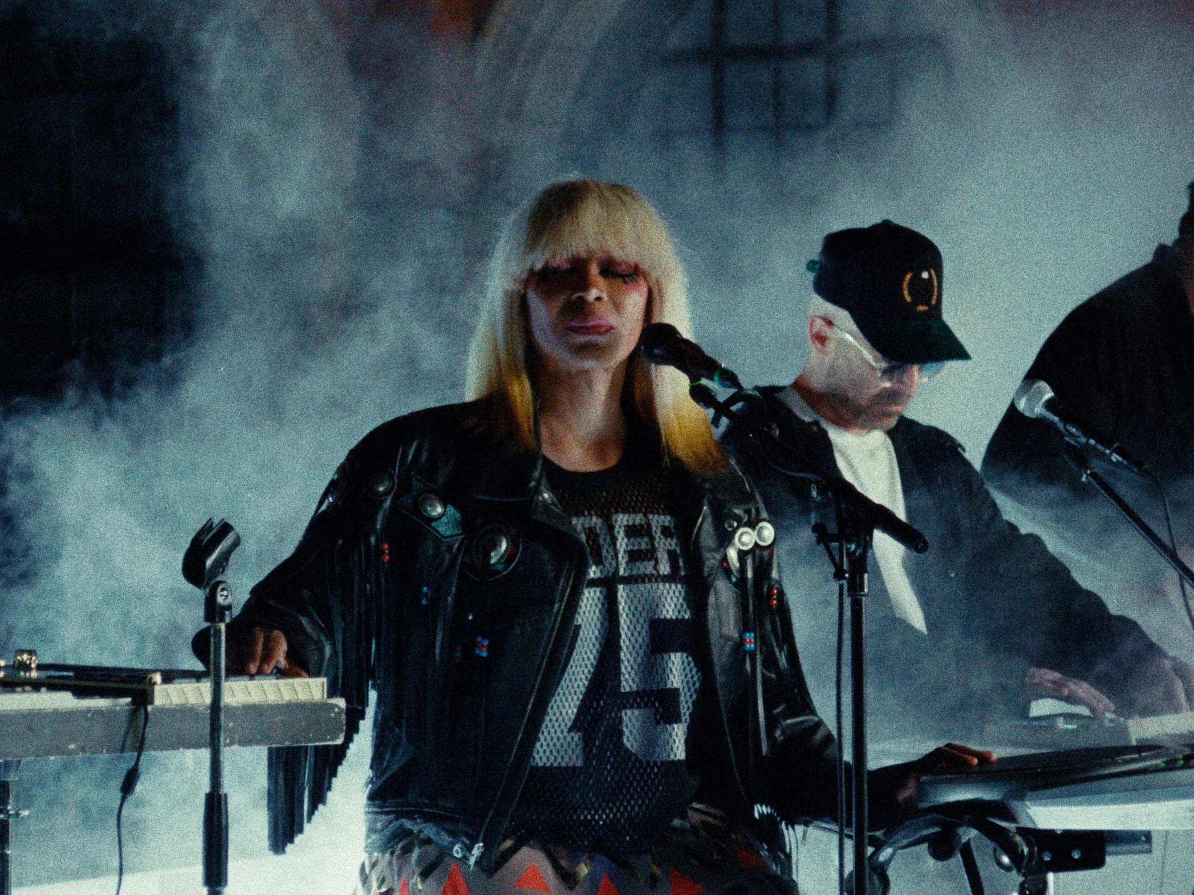 Erykah_Badu_Grade_Final (CA 02.09.26).00_01_29_07.Still048.jpg