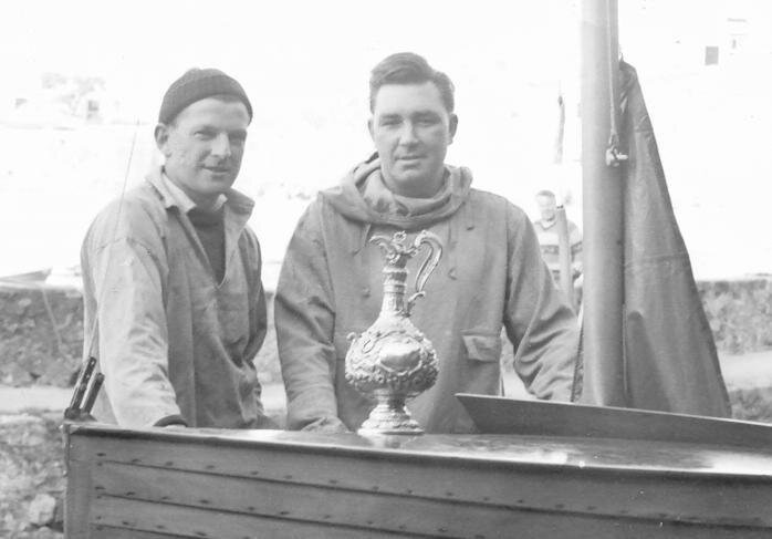 John Eastlake and Ray Brown win the Commander Lock Trophy