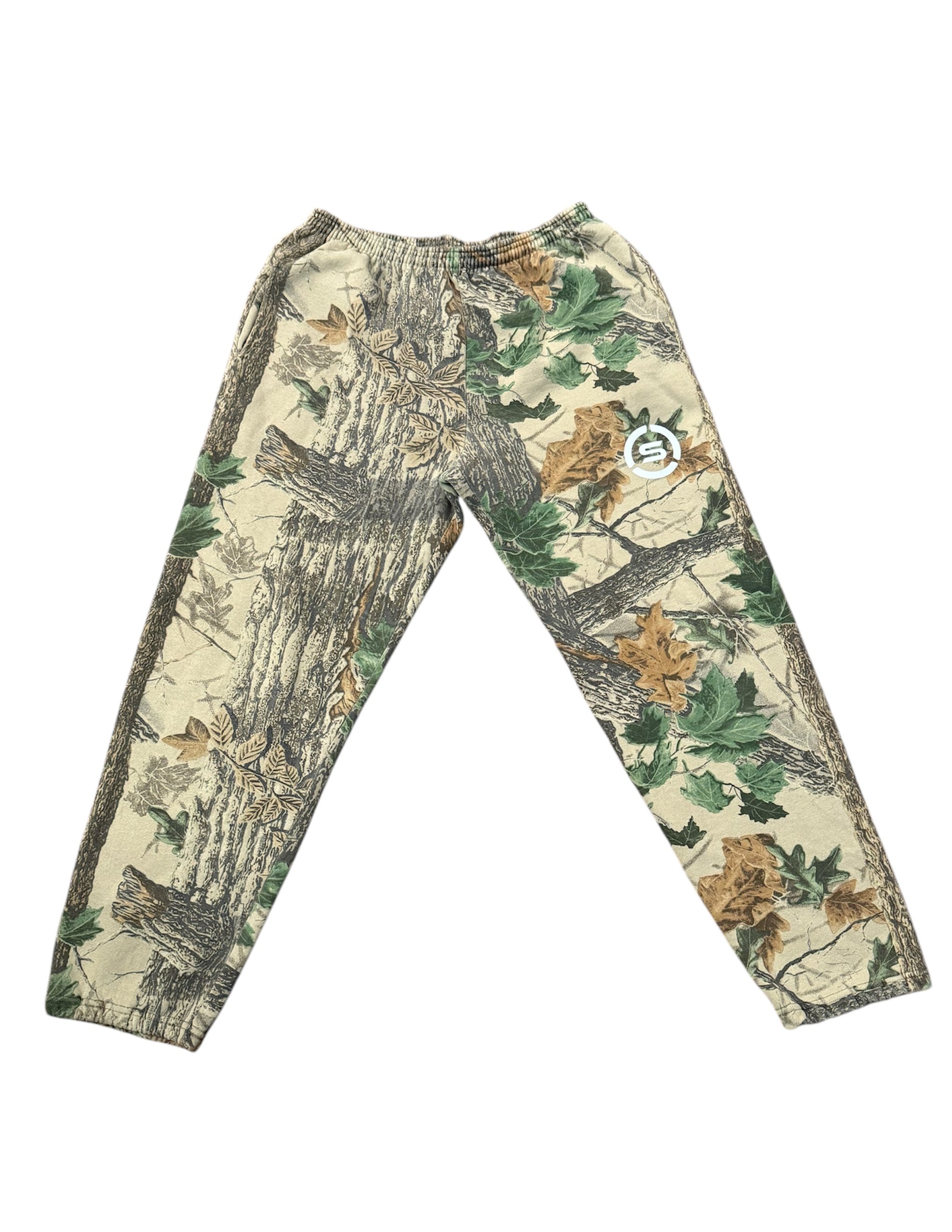 LeafSweatsuit2.jpg