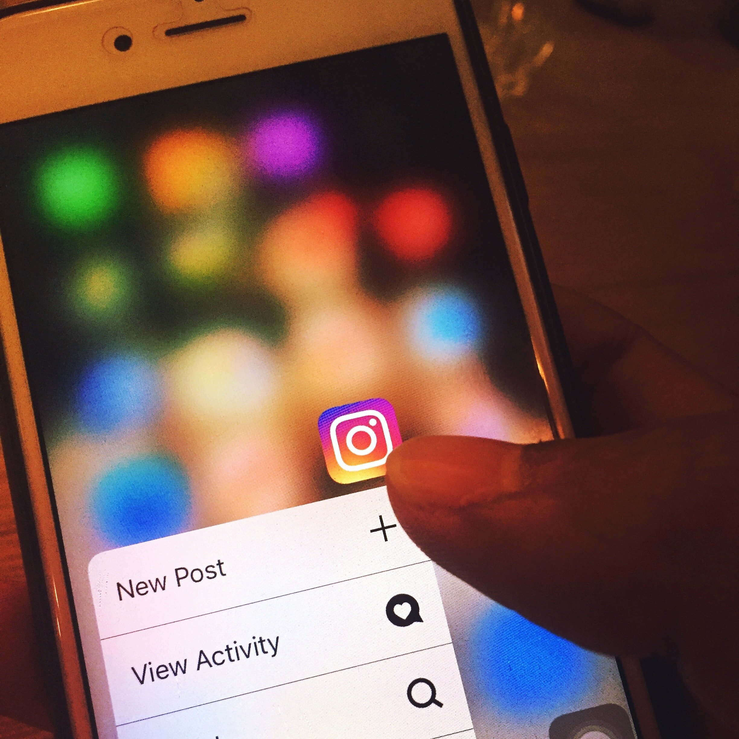 5 Tips to Win at Social Media