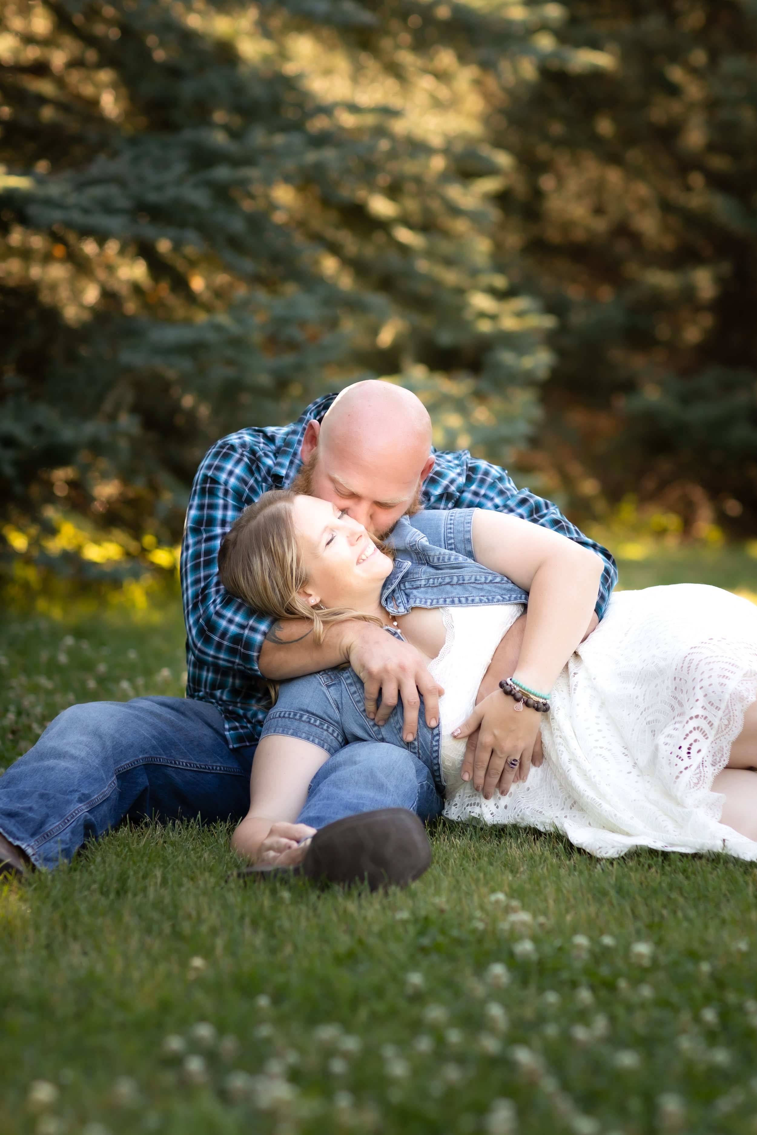 Outdoor Couples Engagement Pictures Photographers Gillette Wyoming