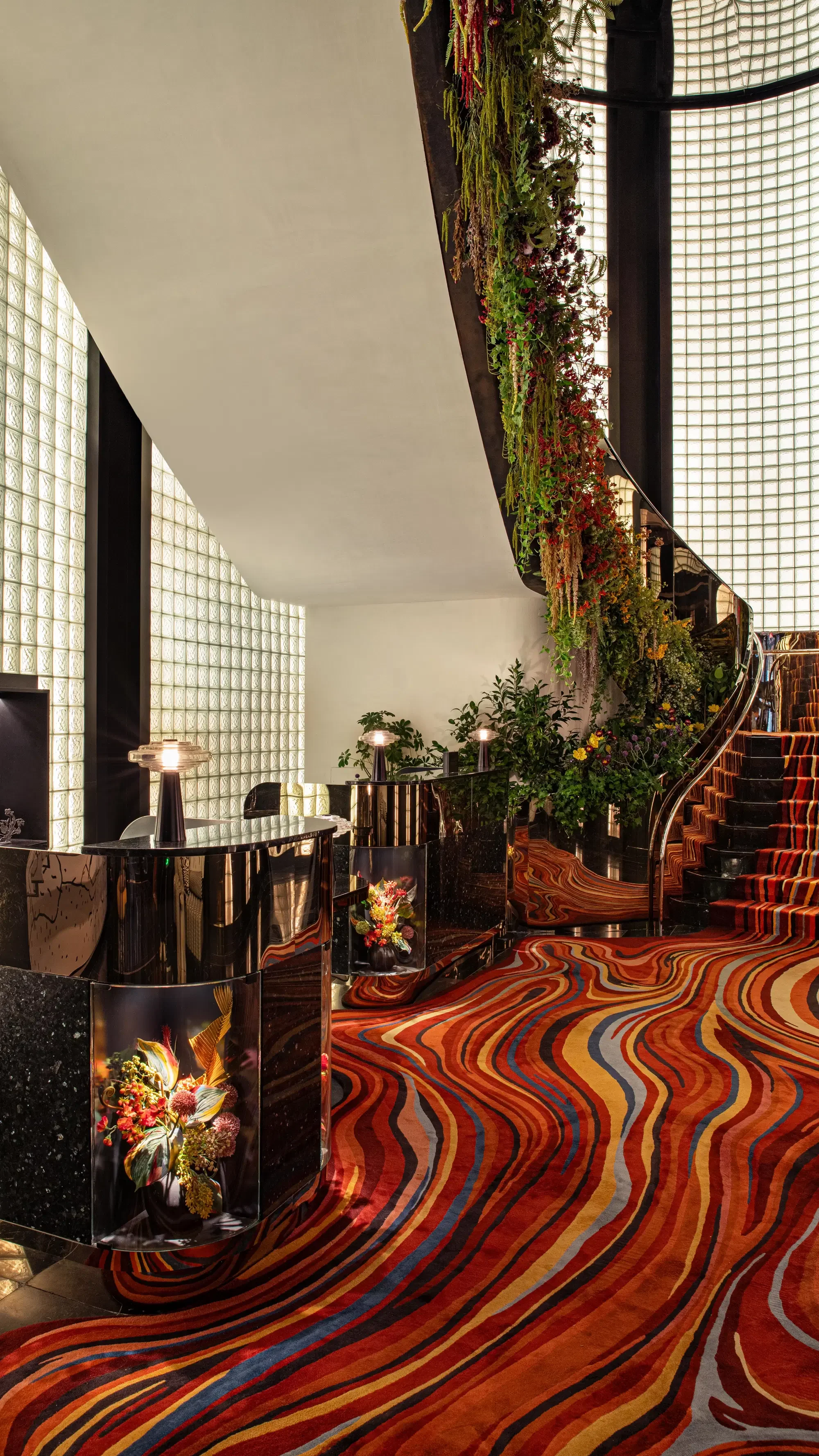 WNewYork-UnionSquareLobby5.webp