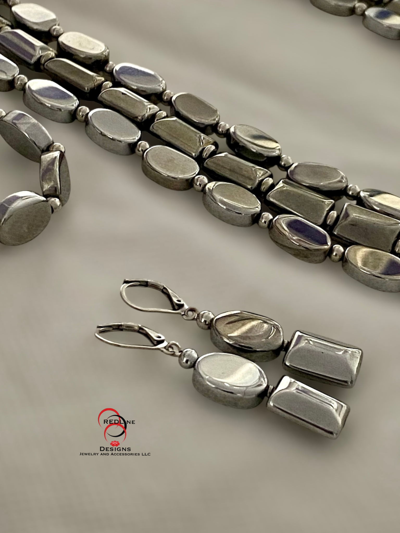 @REDLINEDESIGNSJEWELRYJEWELRY.png