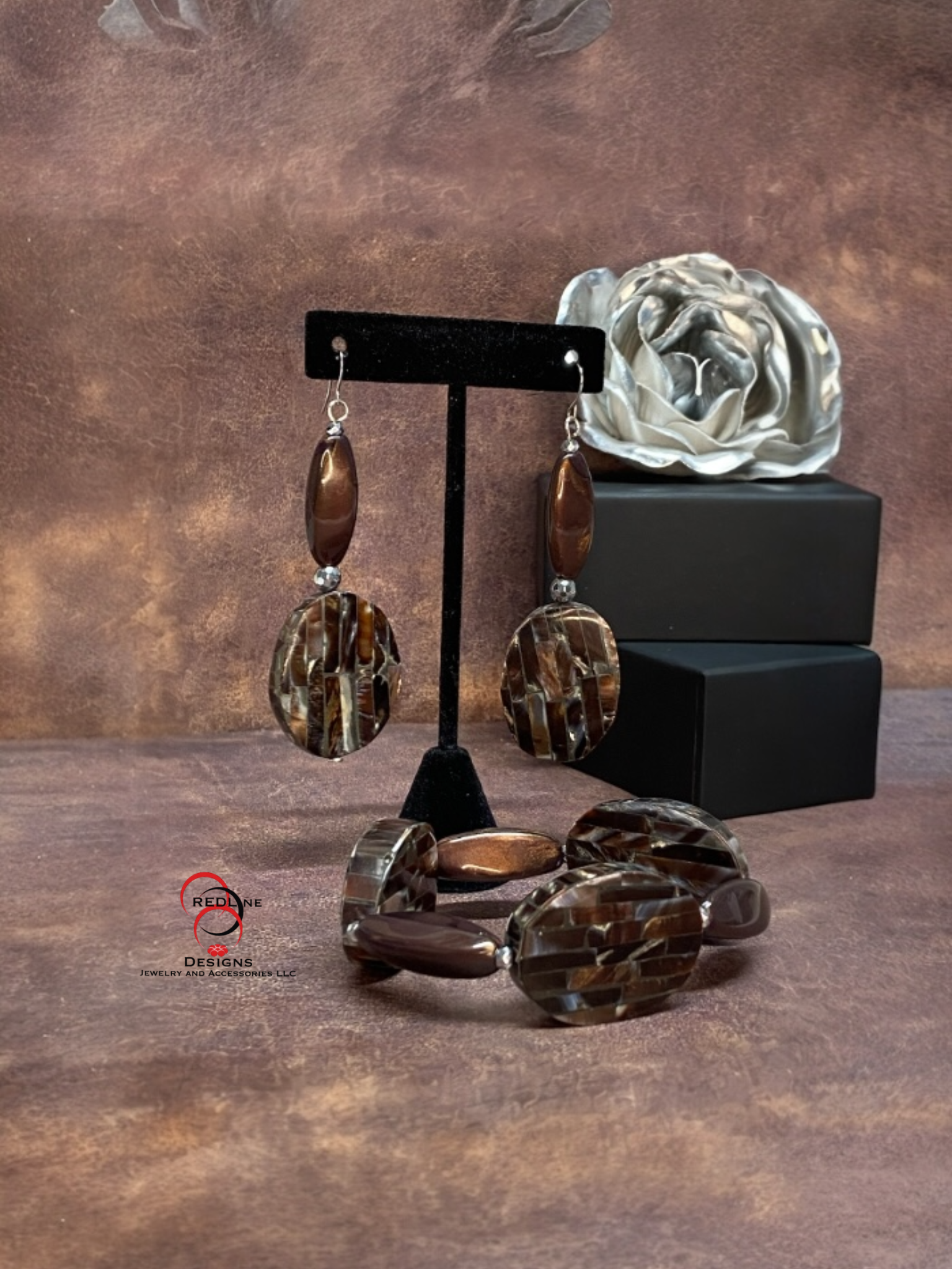 @REDLINEDESIGNSJEWELRYJEWELRY.png