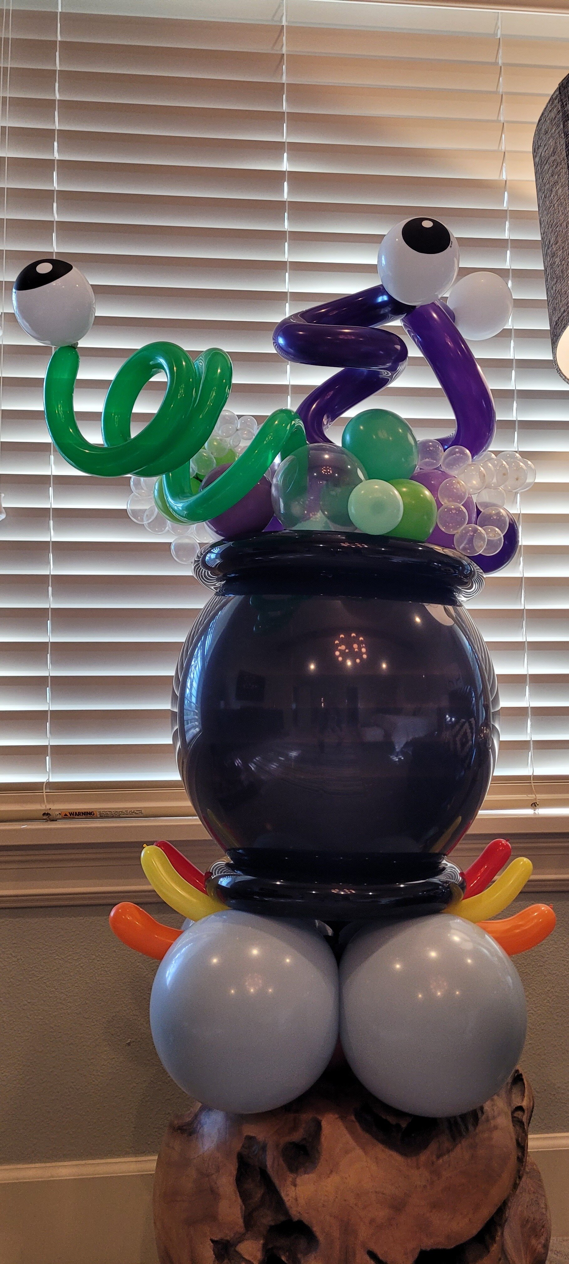 Witch's Cauldron Halloween2021