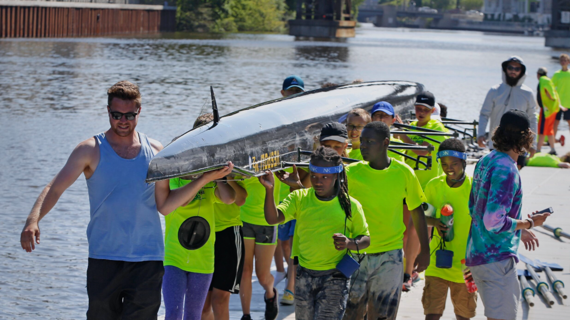 2023–24 STANFORD ROWERS ENGAGE IN COMMUITY — THE ROWING ASSOCIATION