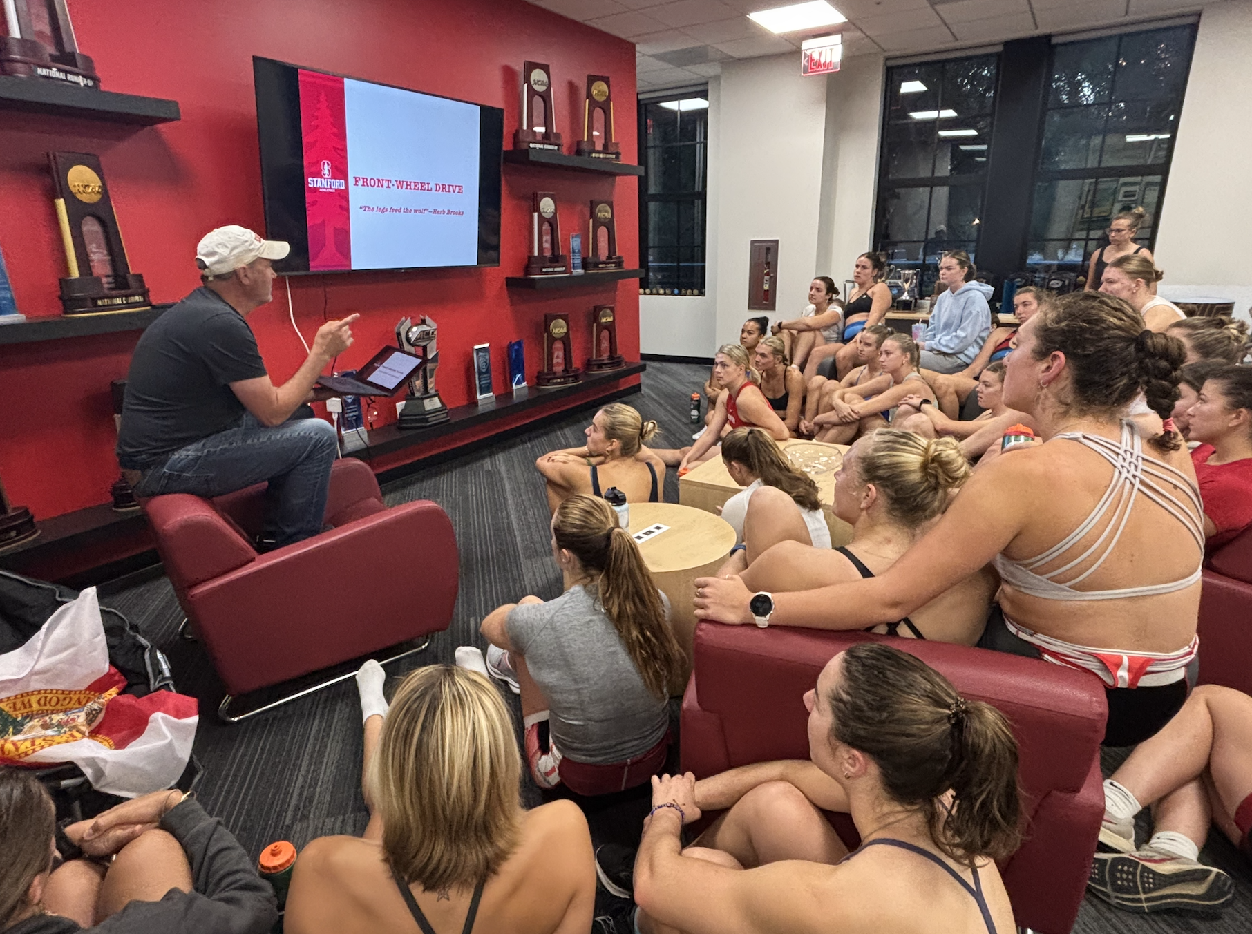 FALL ‘25 COACHES REPORT — WOMEN