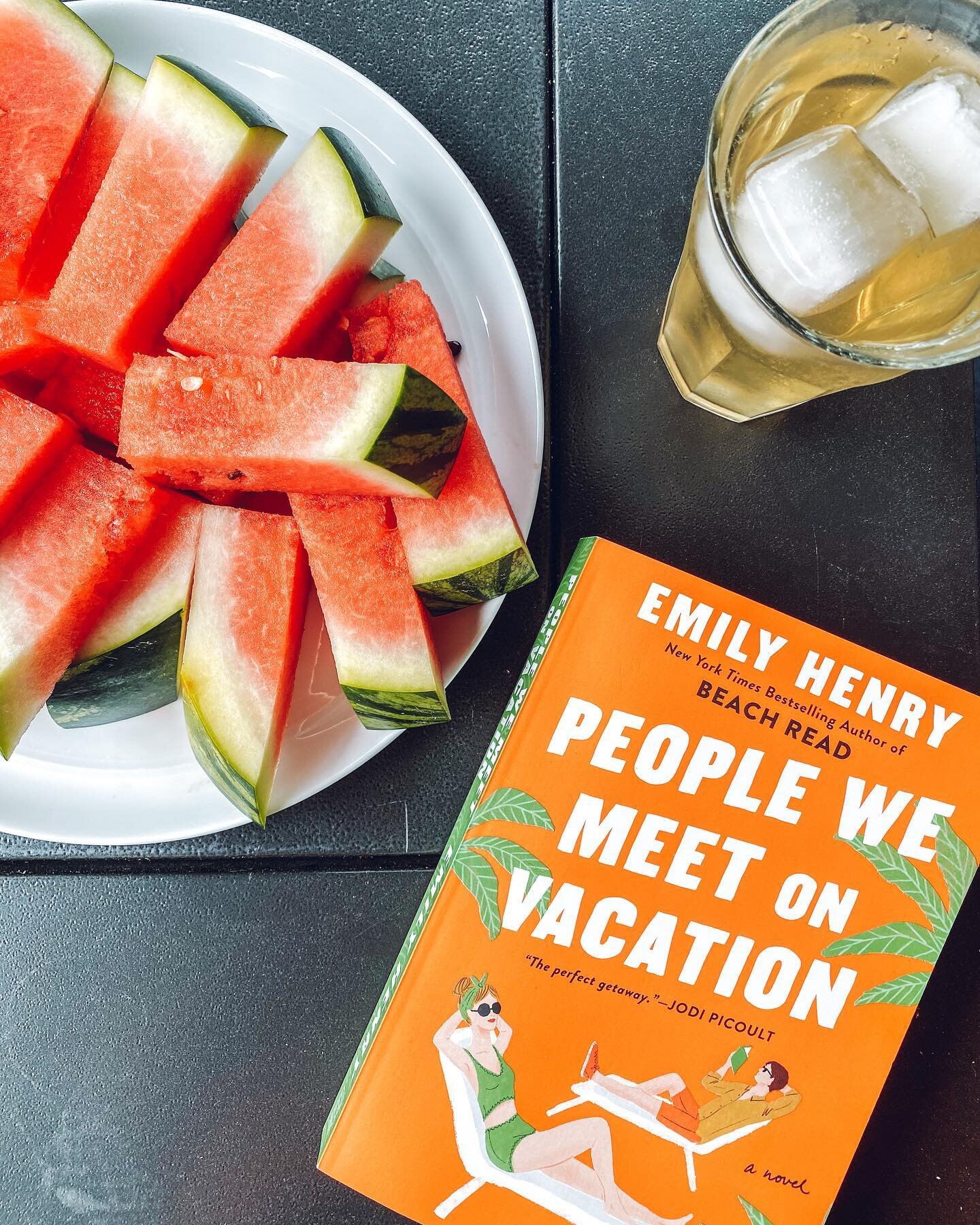 Long weekend in lockdown essentials: iced green tea, watermelon (cut in sticks, always), and a summery book. I read this yesterday, and if you liked @emilyhenrywrites &lsquo;Beach Read&rsquo; last year, I think you might enjoy this one even more (I d