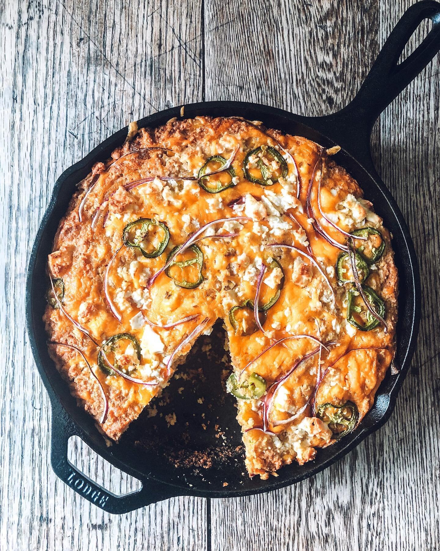 I think a skillet of loaded cornbread is destined for the dinner table this weekend. Make your favourite cornbread recipe and top with thinly sliced jalape&ntilde;os, crumbled feta, shredded cheddar and wispy bits of red onion before baking. I don&rs