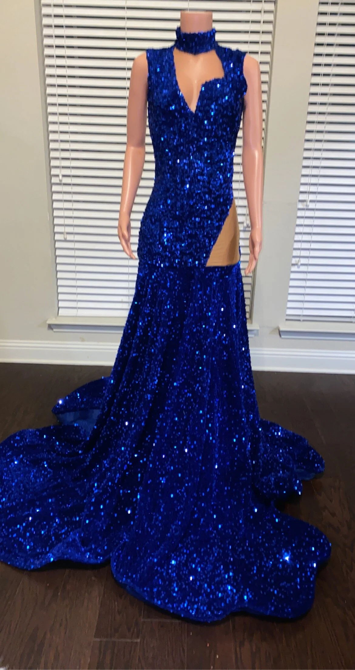 8BED7D93-6F1E-4A6E-9AB6-C1B180101476