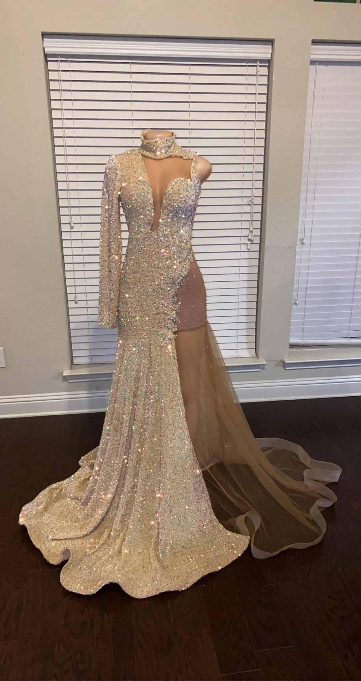 28A43CF5-4E05-46CF-AEEF-C507A3C9E8D5