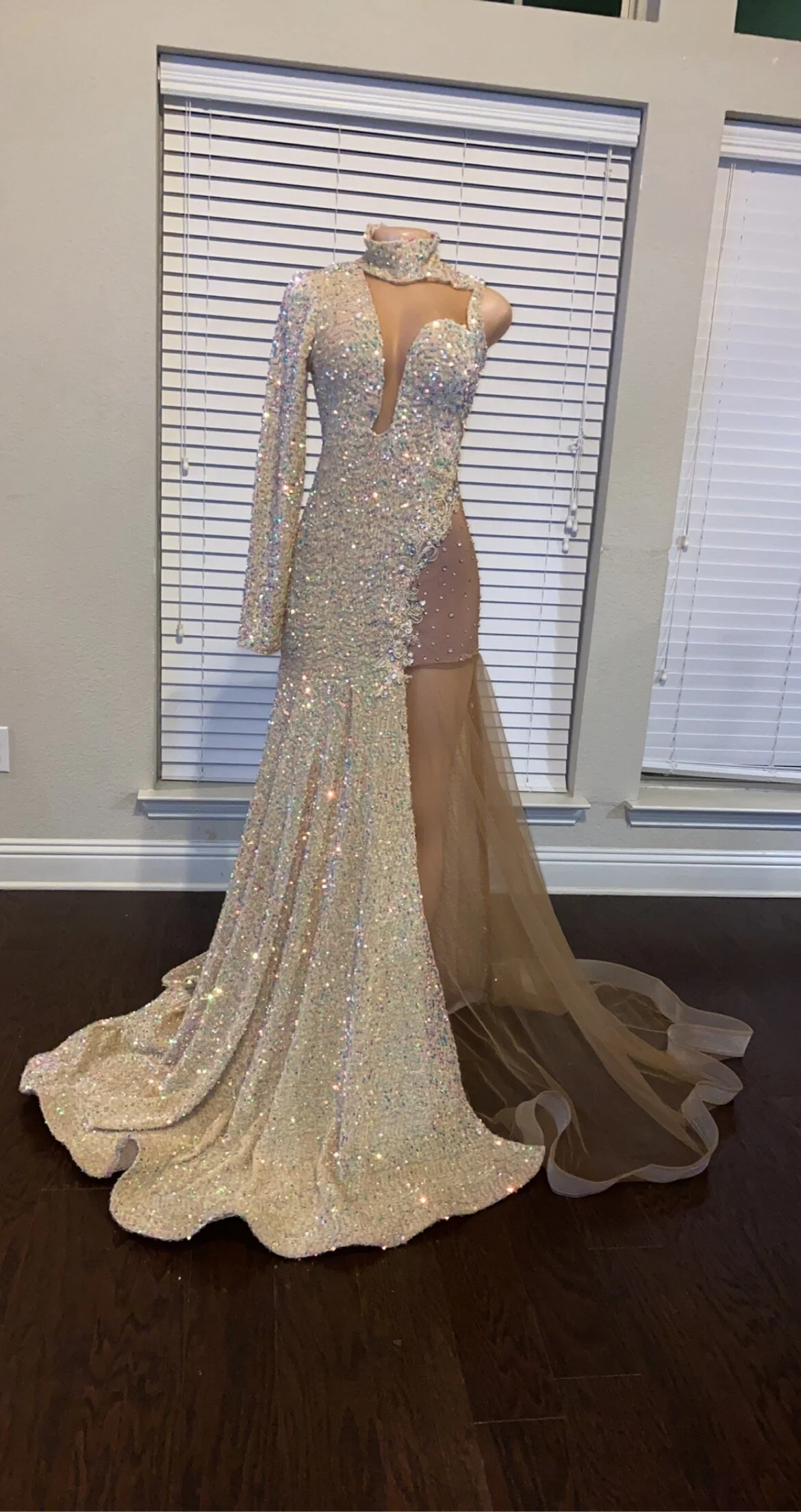 559C1E30-0F81-42F3-B6BB-5FCCF072CD5F