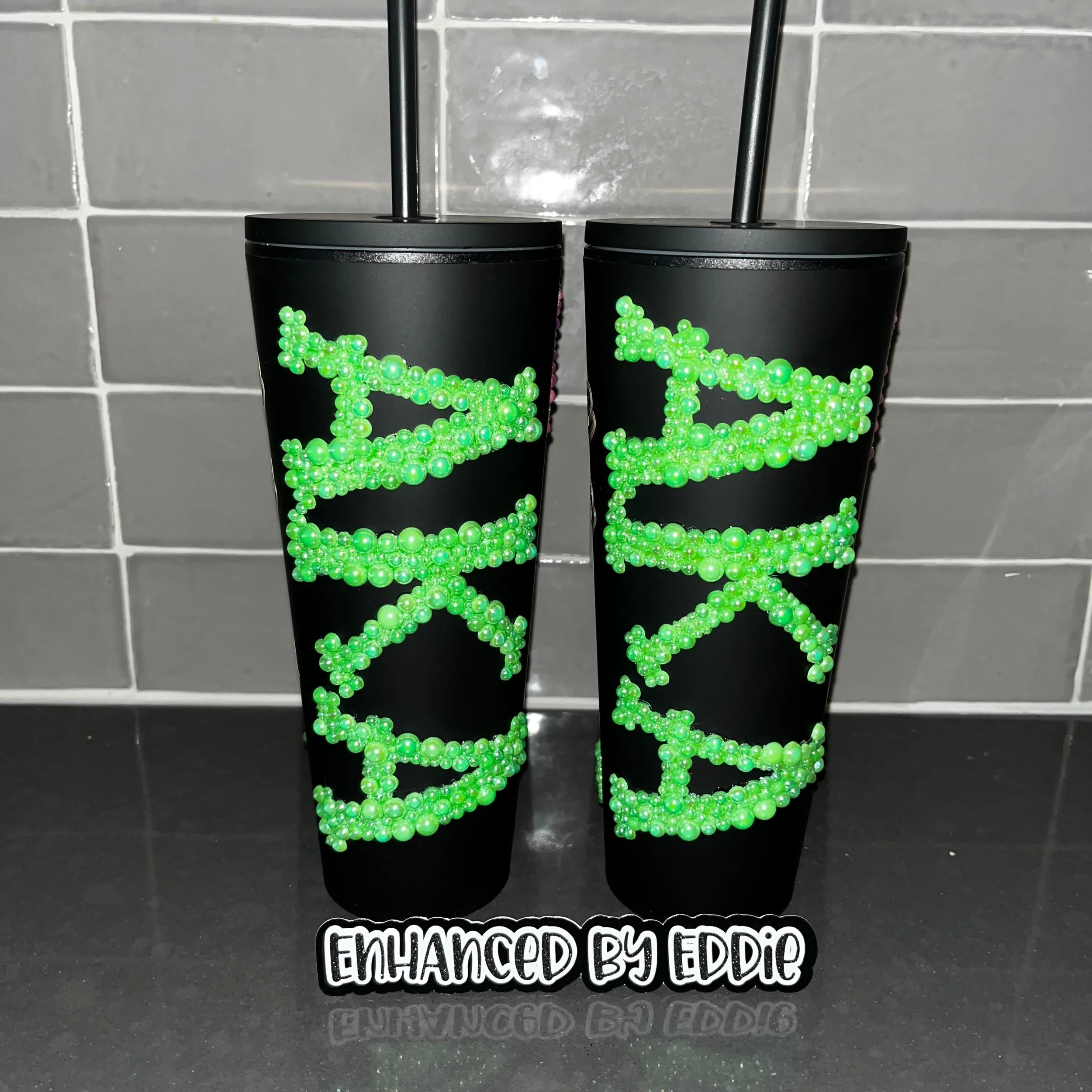 Matte Black with a dash of 🩷Pink🩷 and 💚Green💚? Yes please 😍☺️
#AKA1908 #SkeeWee #AKA1908💗💚