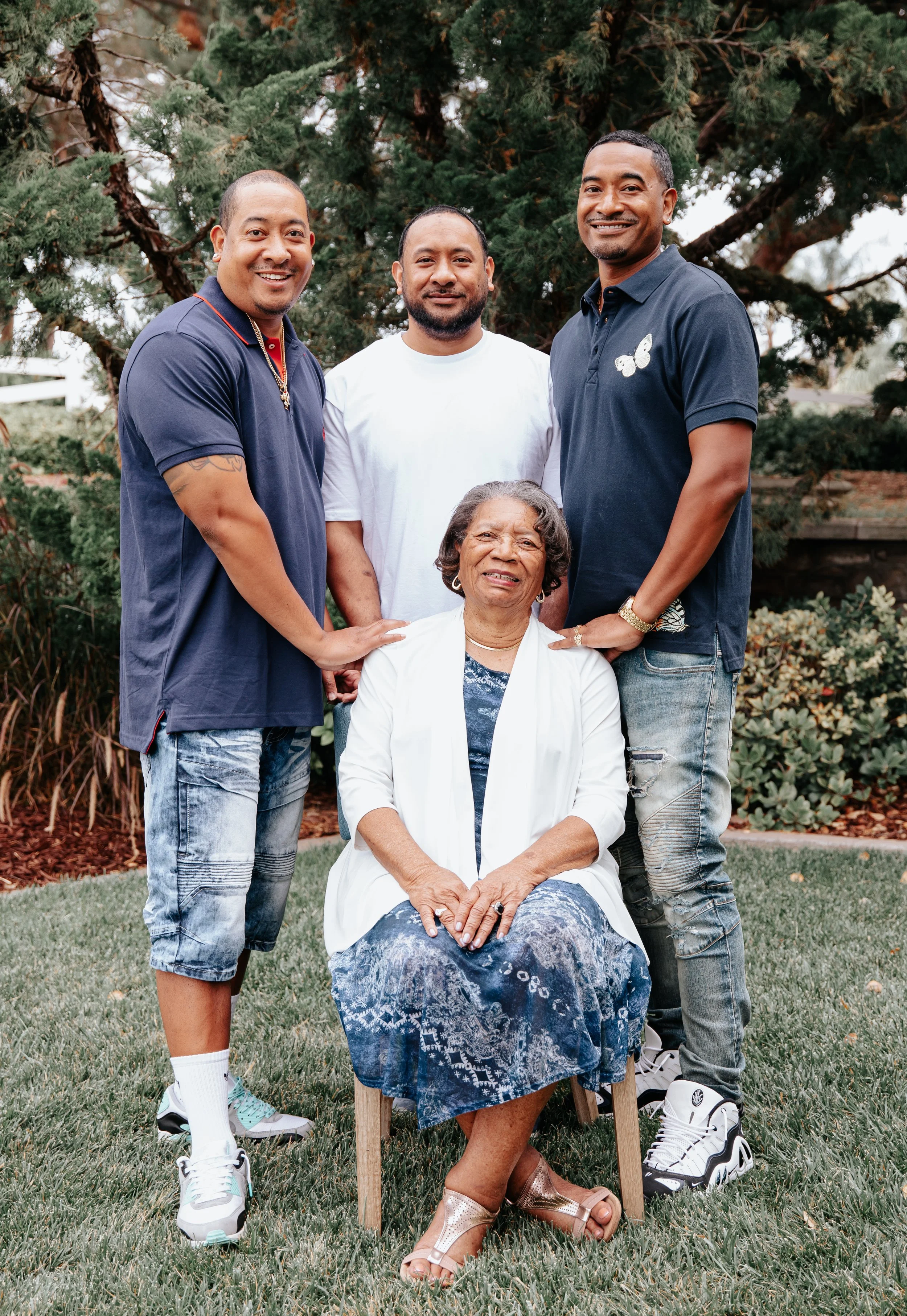 Alcantrafamily-4.jpg