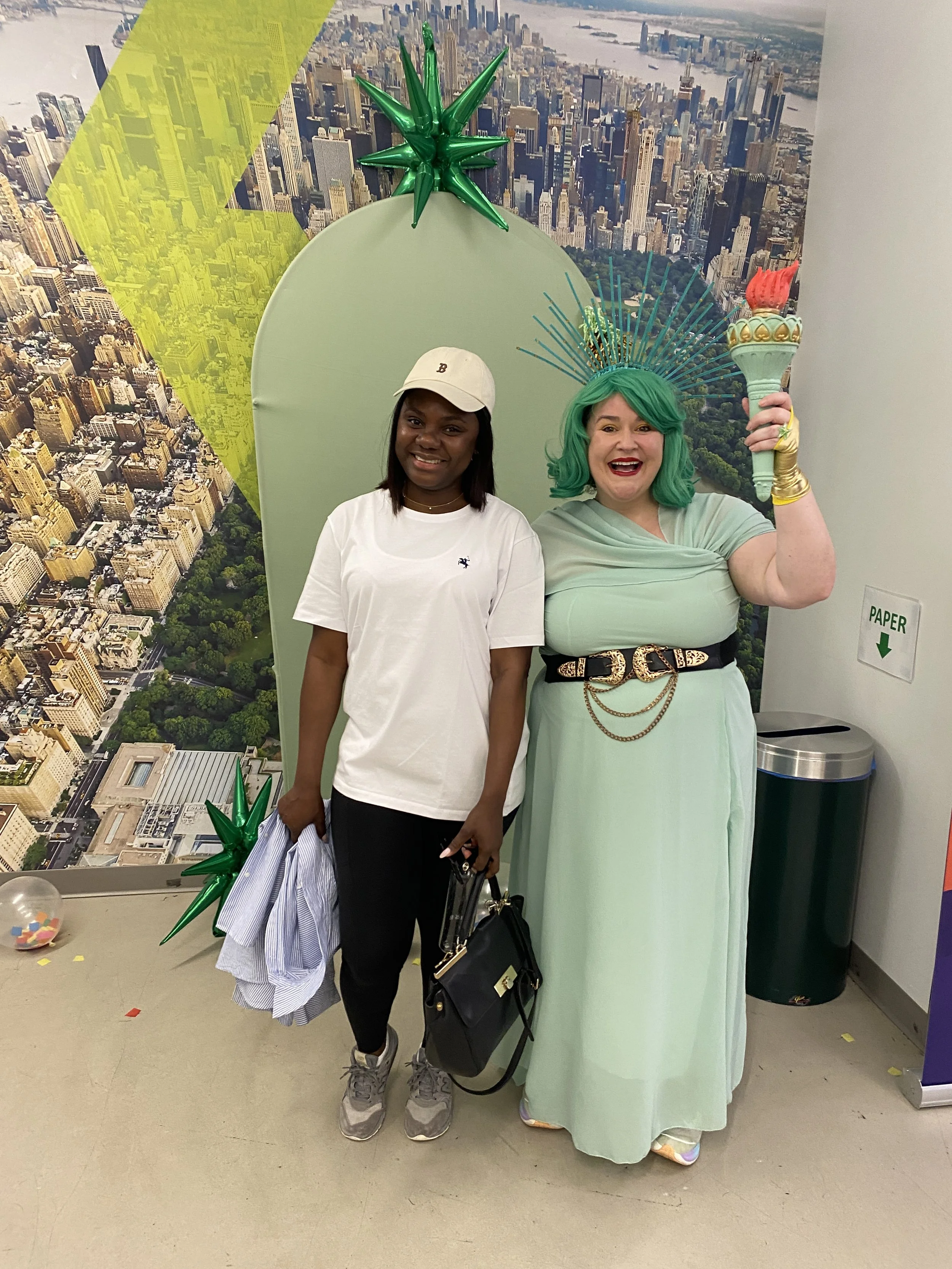 Statue of Liberty performer for corporate event