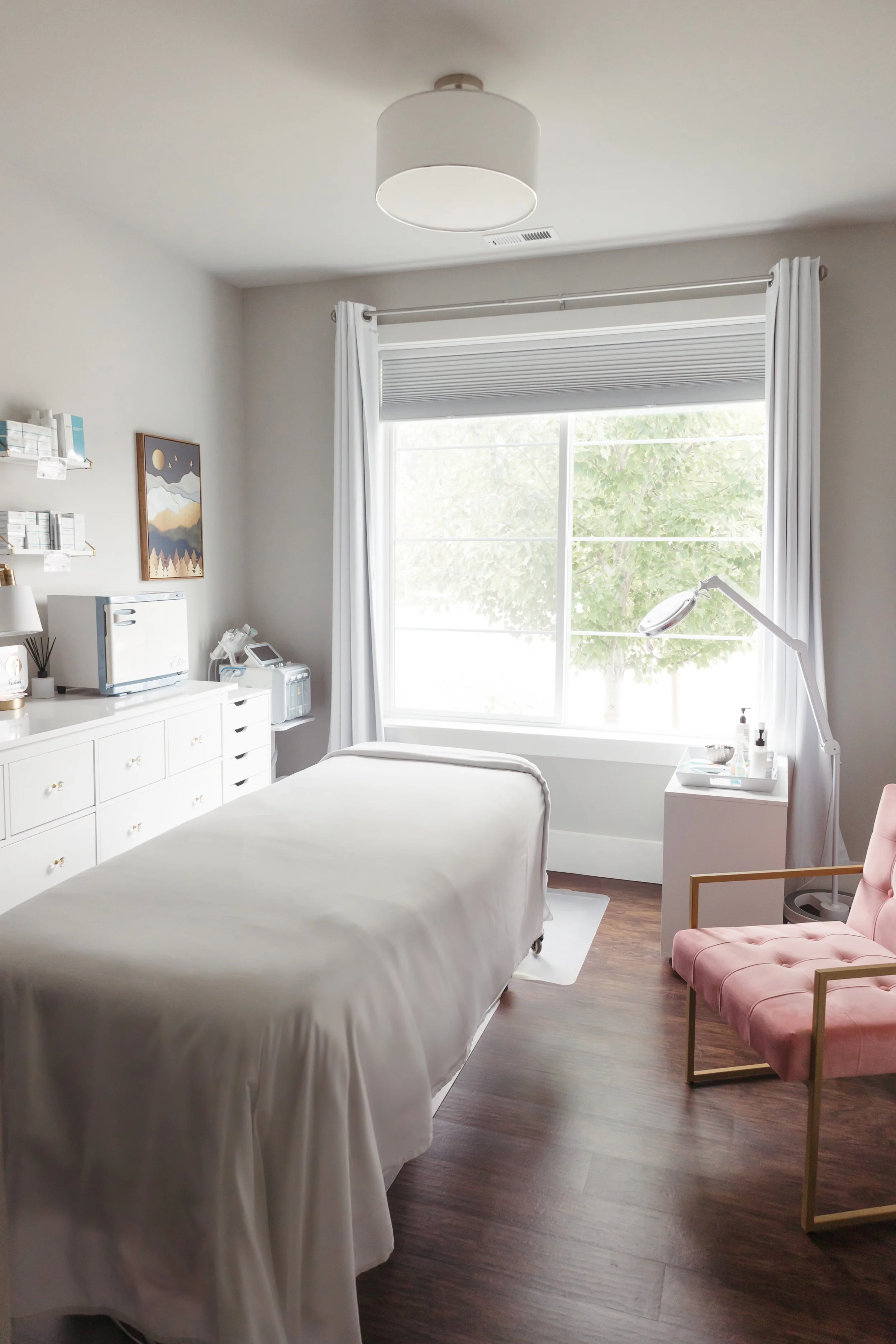 treatment room narrow.JPG