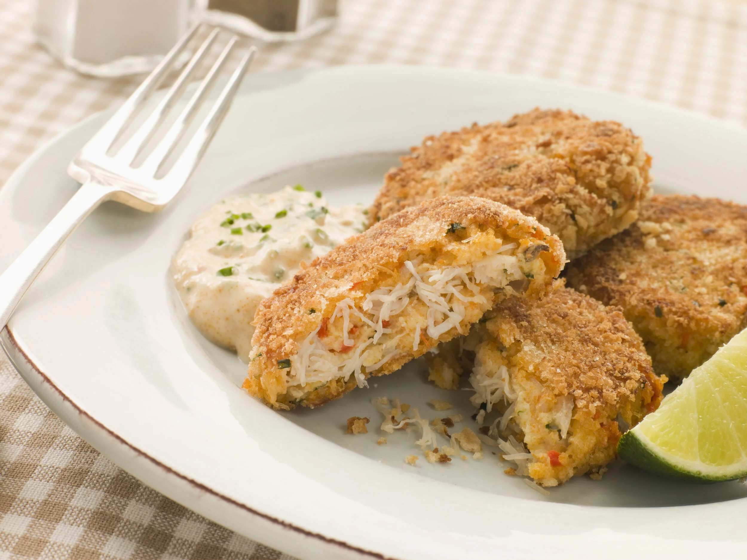 crab cakes.jpg