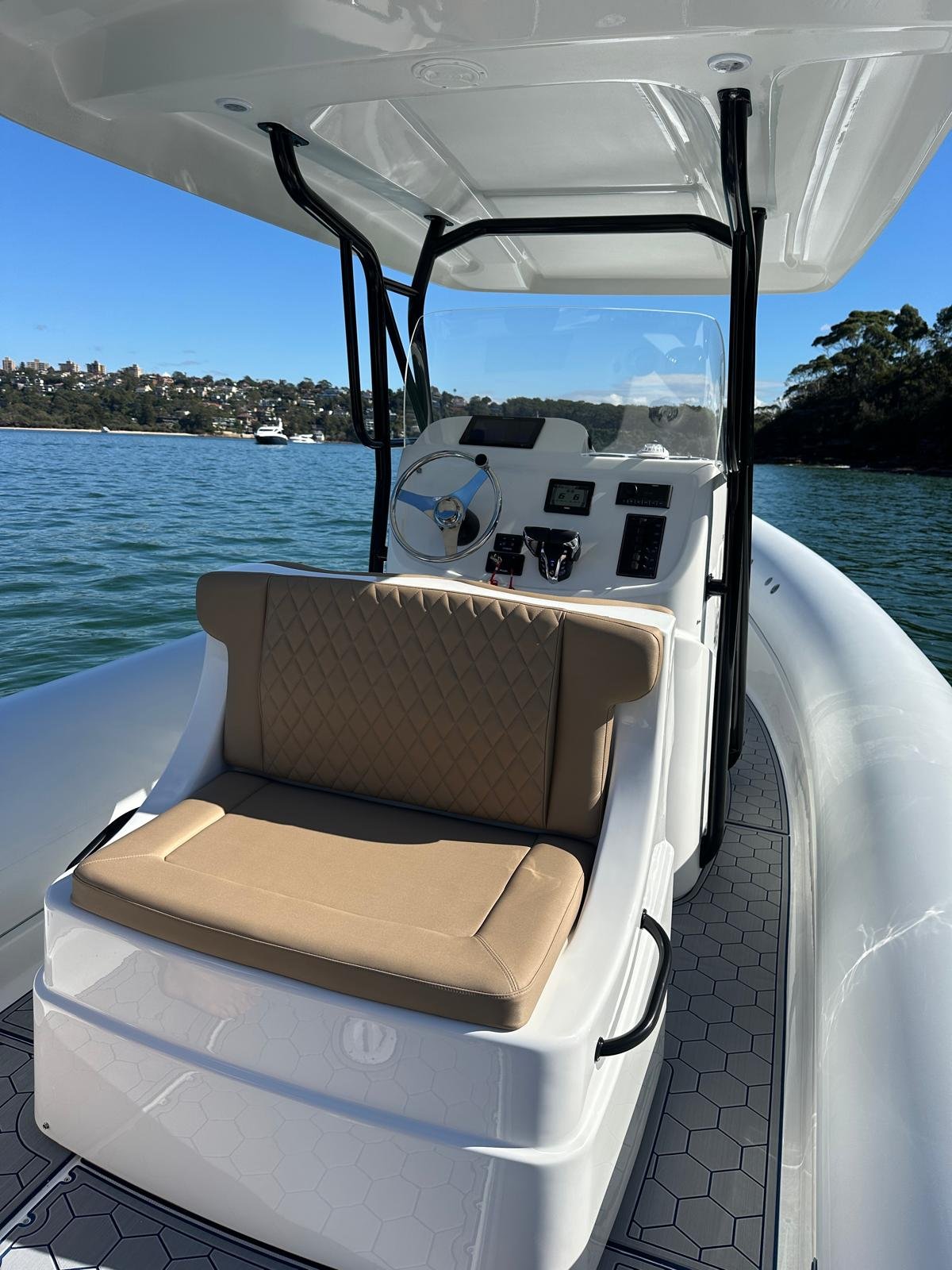 Waverider 880 — Gemini Marine